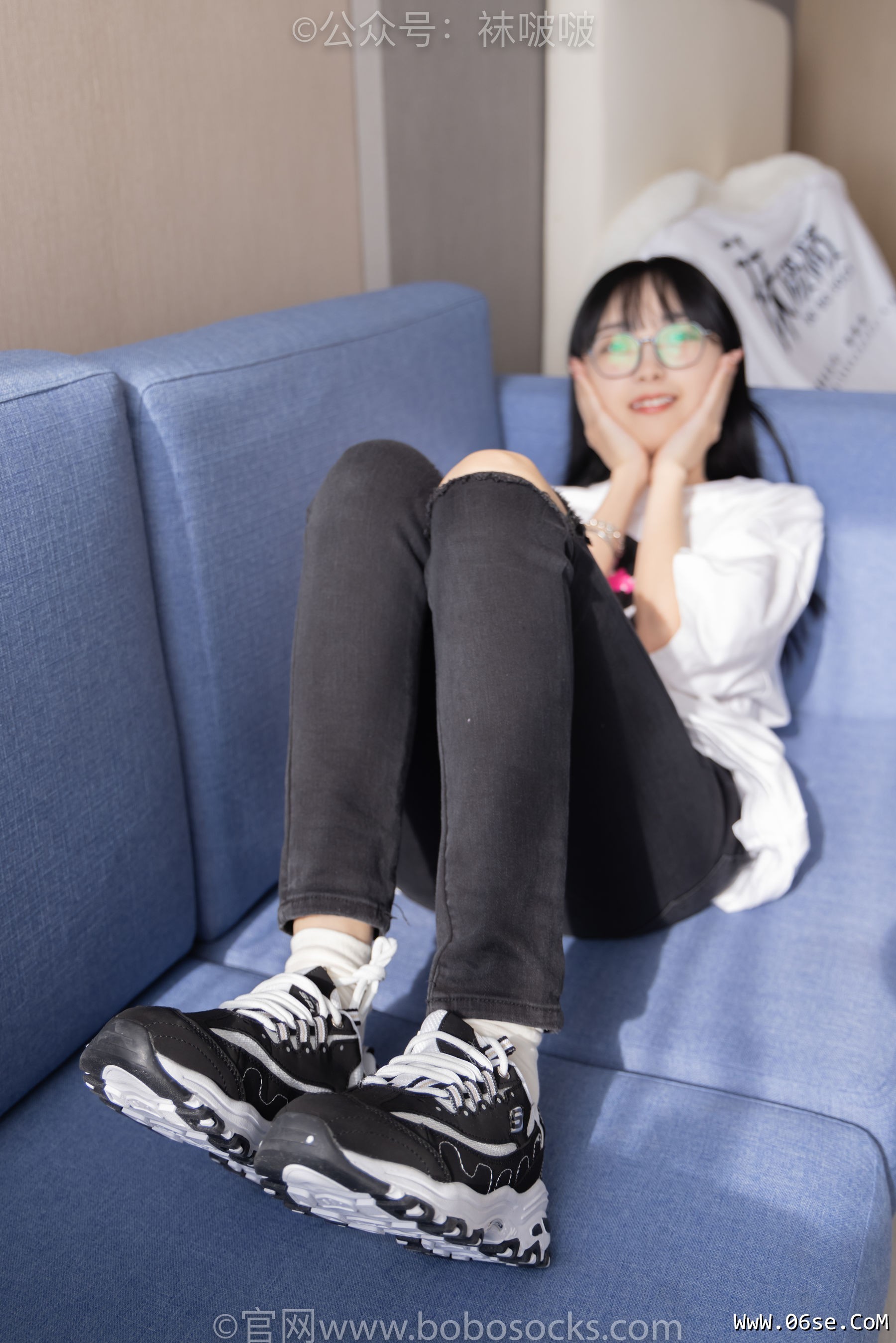 图片[23]-BoBoSocks袜啵啵 No.055 稚予-斯凯奇运动鞋、白棉袜、黑棉袜[139P]-六色网