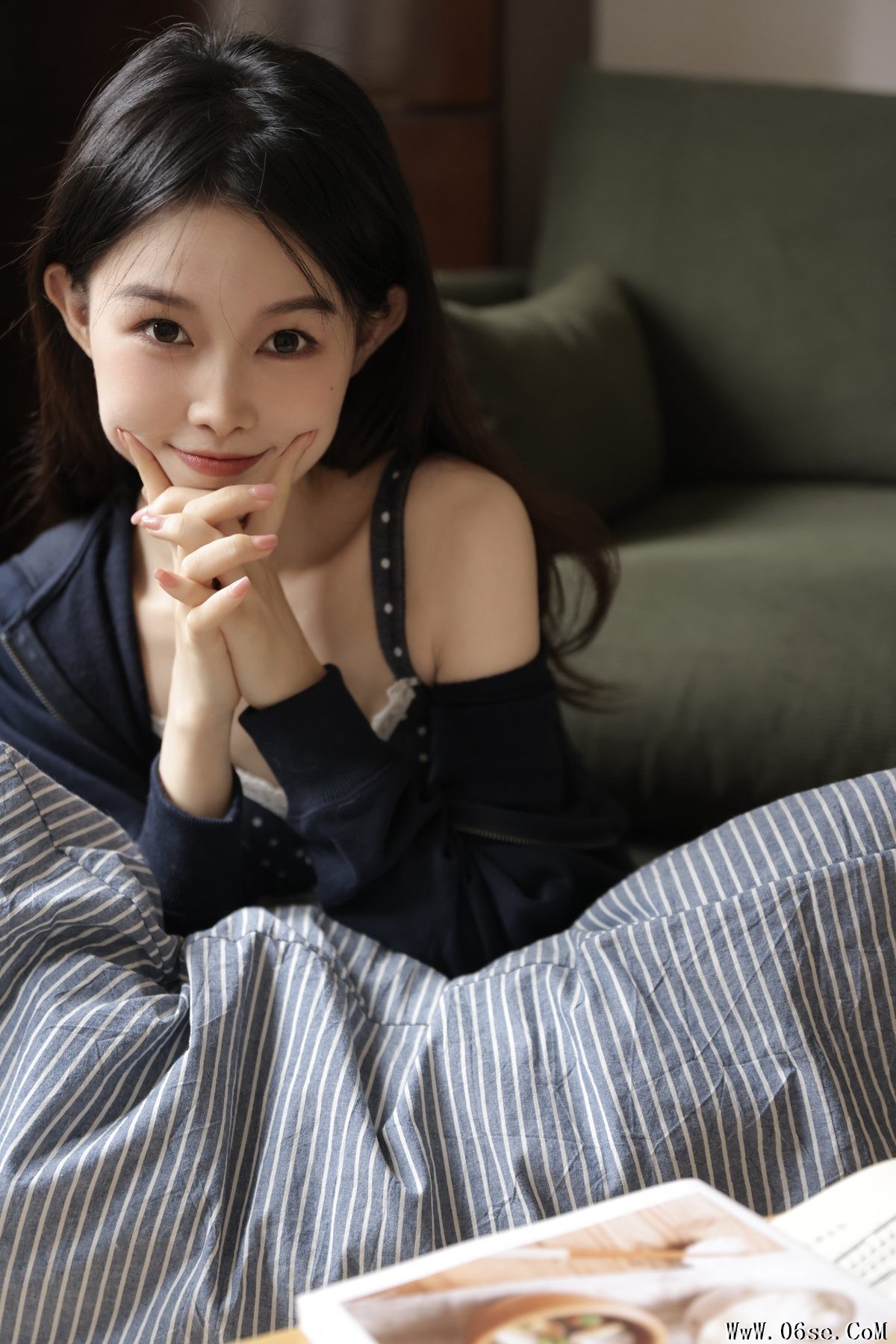 图片[22]-YiTuYu艺图语 Vol.3354 A Miao de Fan Fan[27P]-六色网