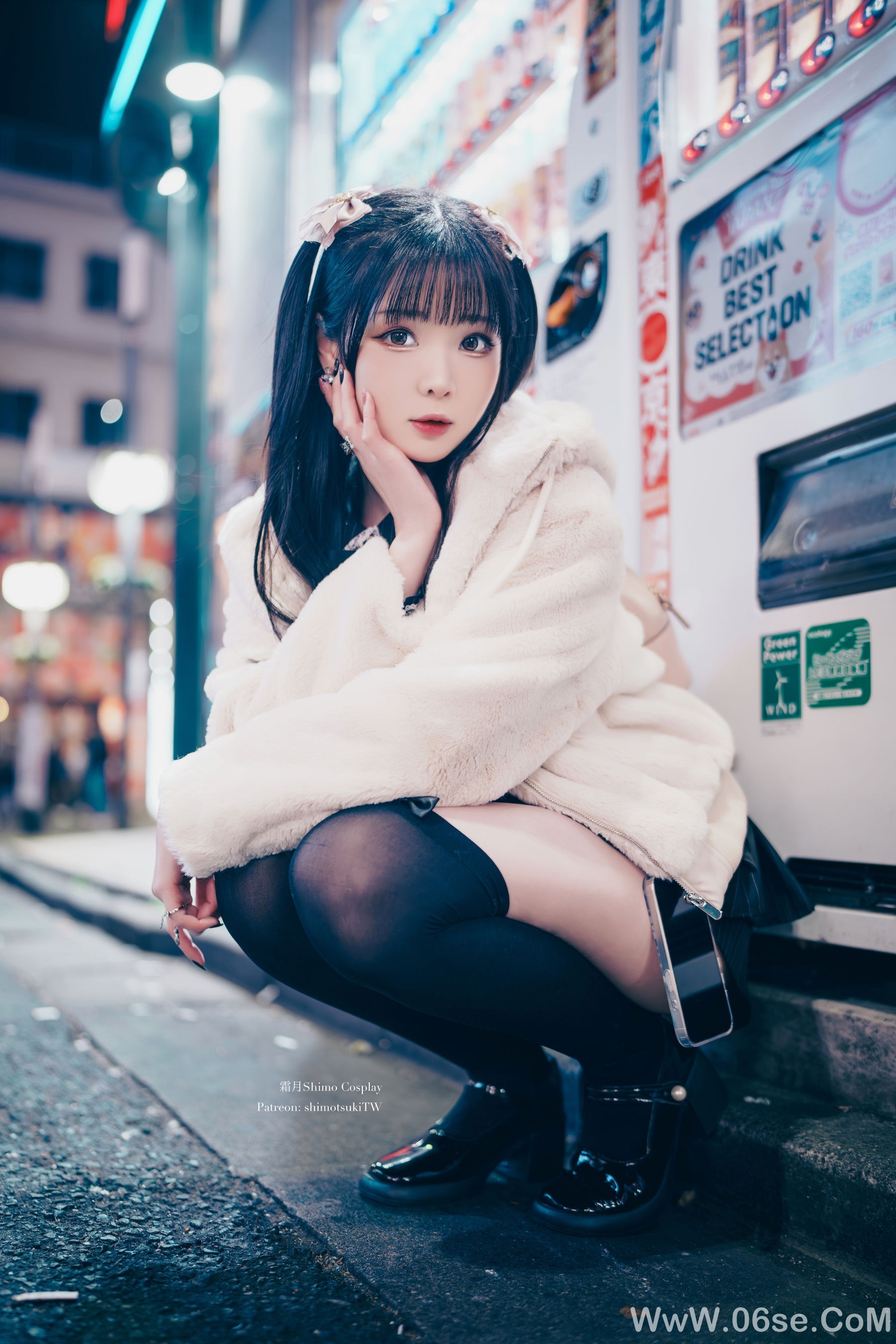 图片[46]-微博妹纸霜月shimo – 2025年01月 Patreon订阅[76P]-六色网