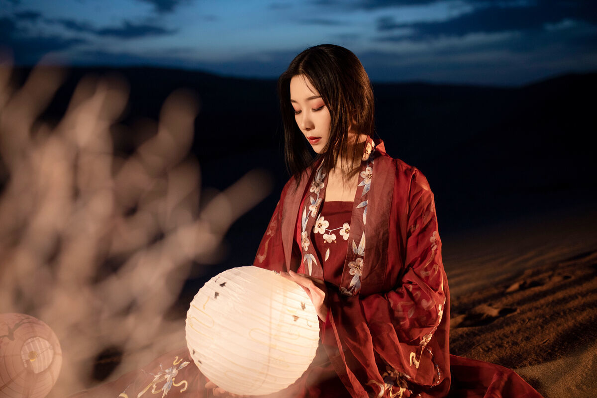 图片[22]-YiTuYu艺图语 Vol.7003 Mu Ge[24P]-六色网
