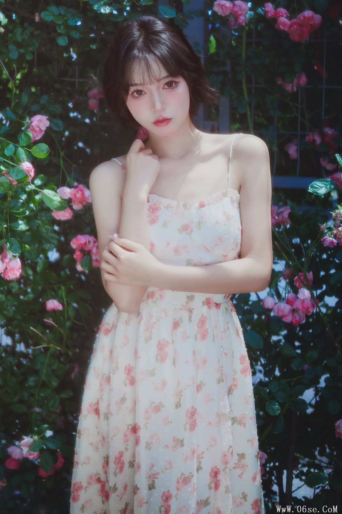 YiTuYu艺图语 Vol.7092 Disexi Si Ning[28P]-六色网