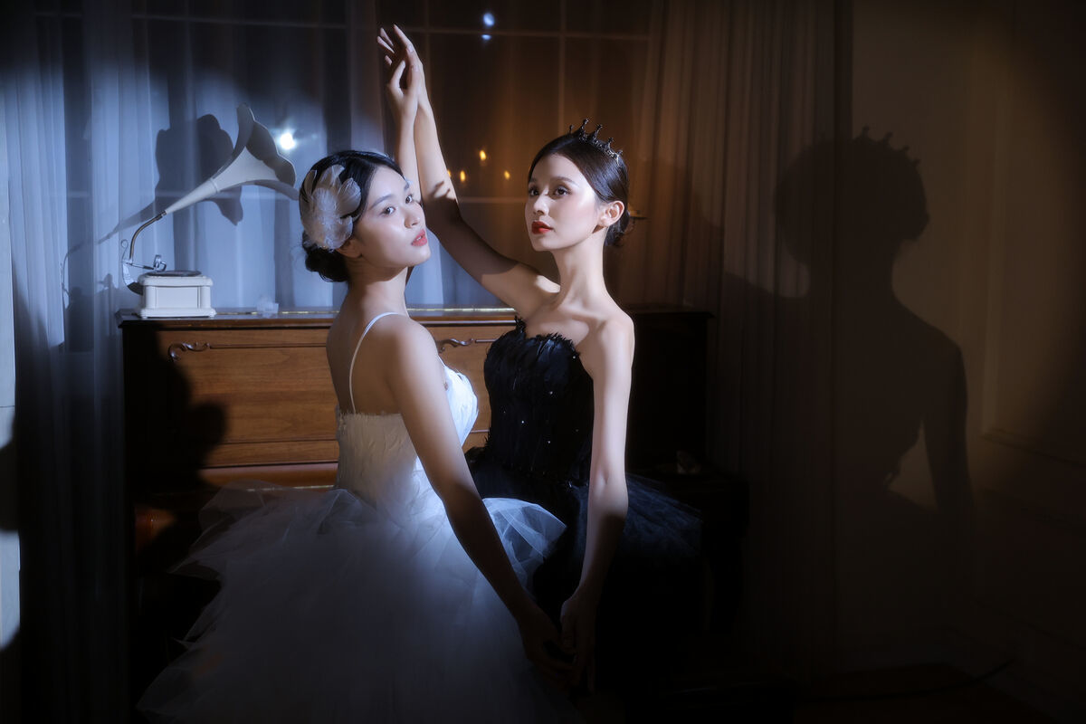 图片[23]-YiTuYu艺图语 Vol.7389 Tina[28P]-六色网