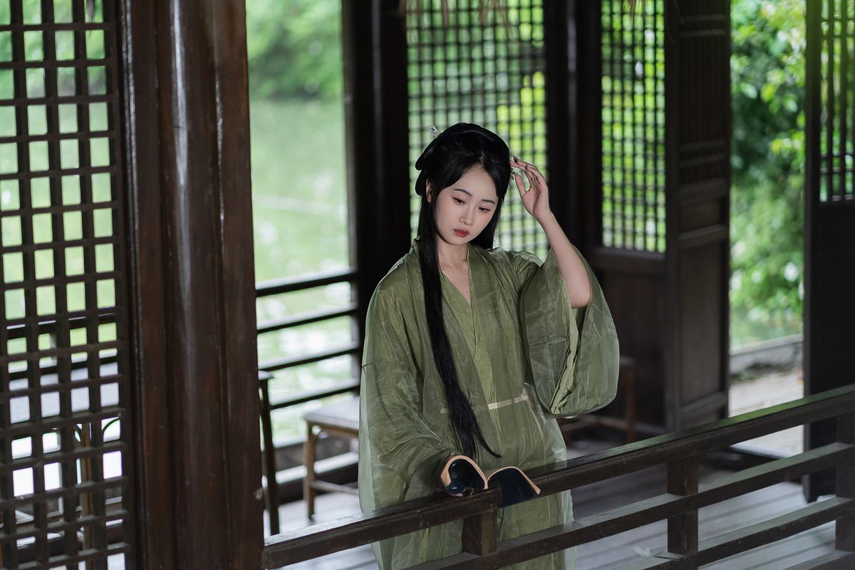 图片[26]-YiTuYu艺图语 Vol.5784 Jiao Yi Zhi Sui Sui[28P]-六色网