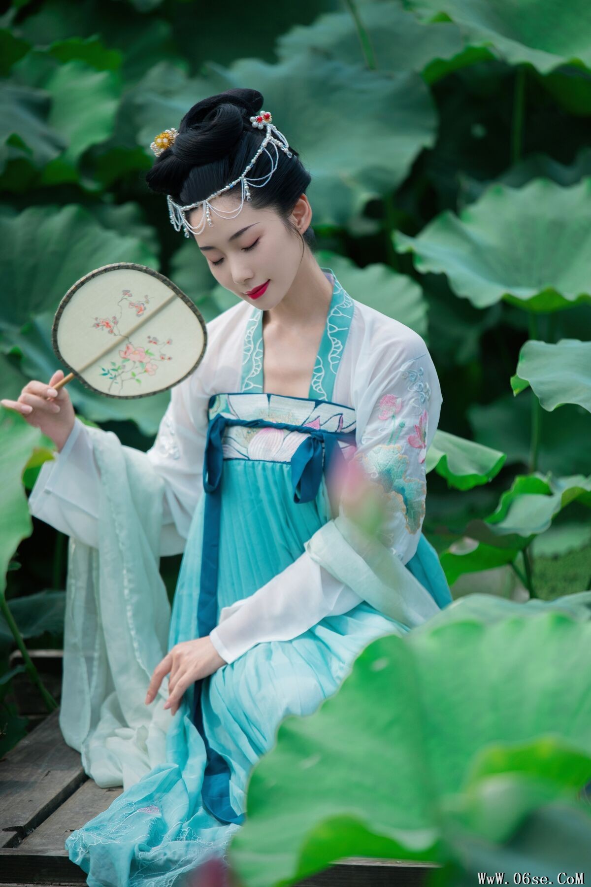 图片[5]-YiTuYu艺图语 Vol.7066 Mu Ge[26P]-六色网