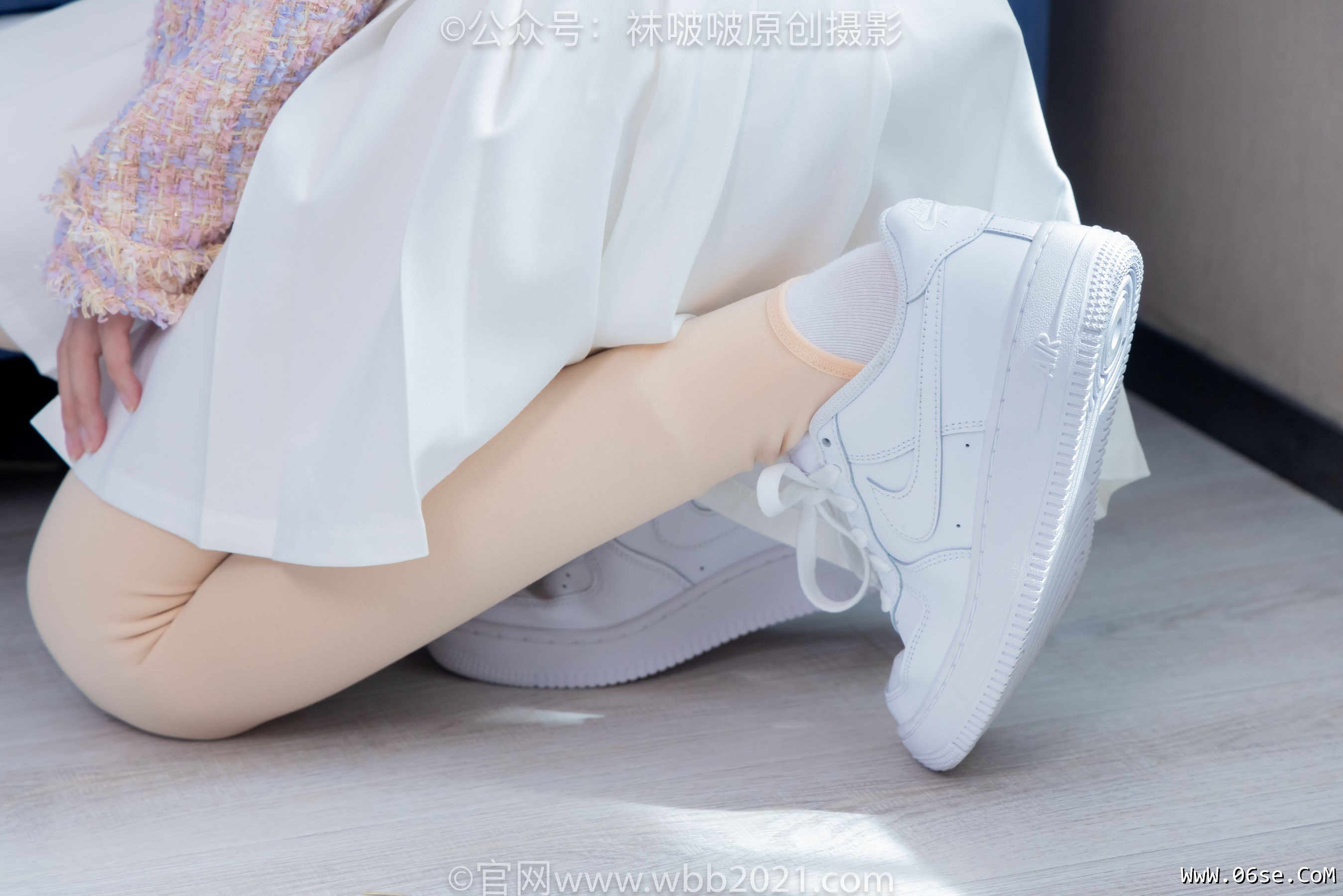 图片[115]-BoBoSocks袜啵啵 No.438 甜甜圈 -皮鞋、板鞋、白棉袜、黑色踩脚袜[150P]-六色网