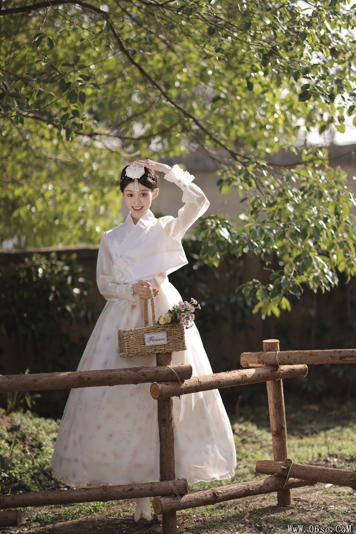 图片[43]-YiTuYu艺图语 Vol.3876 Xiao Duo Duo Yao Bao Fu[47P]-六色网