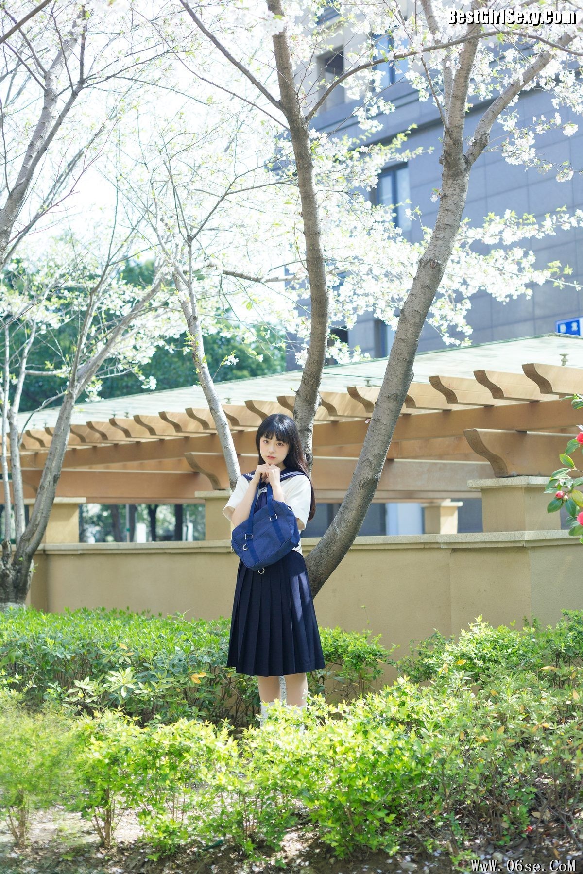 图片[13]-YiTuYu艺图语 Vol.3995 Yi Zhi Nuan Nuan[31P]-六色网