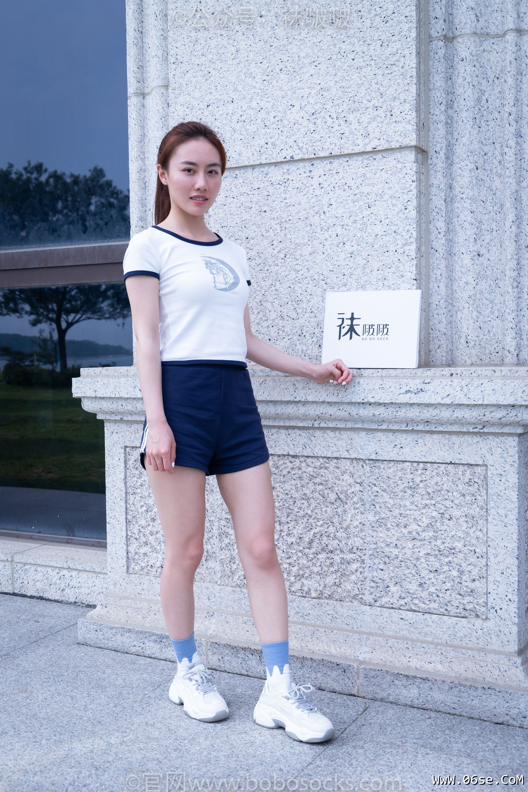 BoBoSocks袜啵啵 No.028 小米-运动鞋、白棉袜、裸足[133P]-六色网