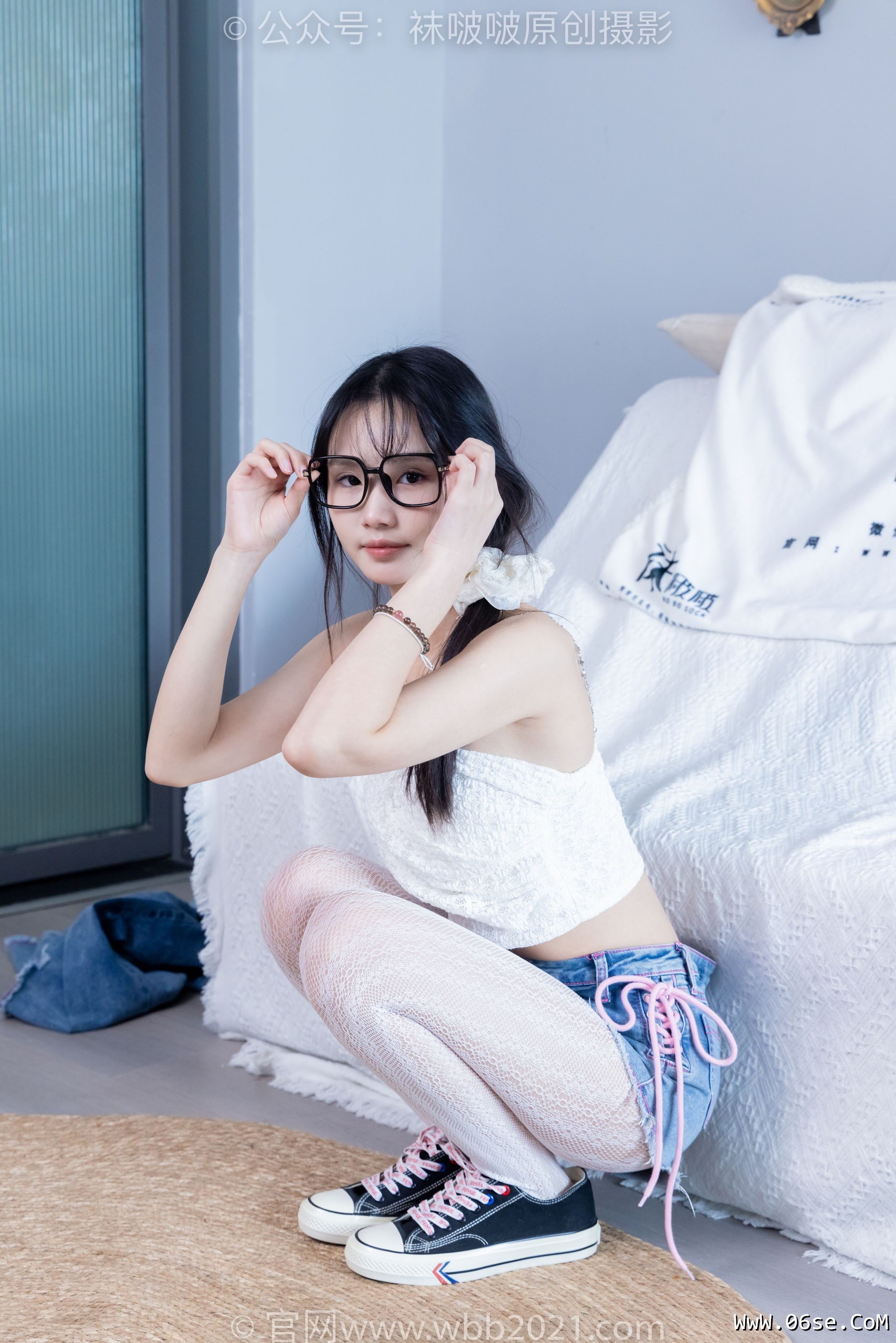图片[38]-BoBoSocks袜啵啵 No.372 甜甜圈 -板鞋、白色蕾丝袜、可拆卸牛仔裤、裤里丝[140P]-六色网