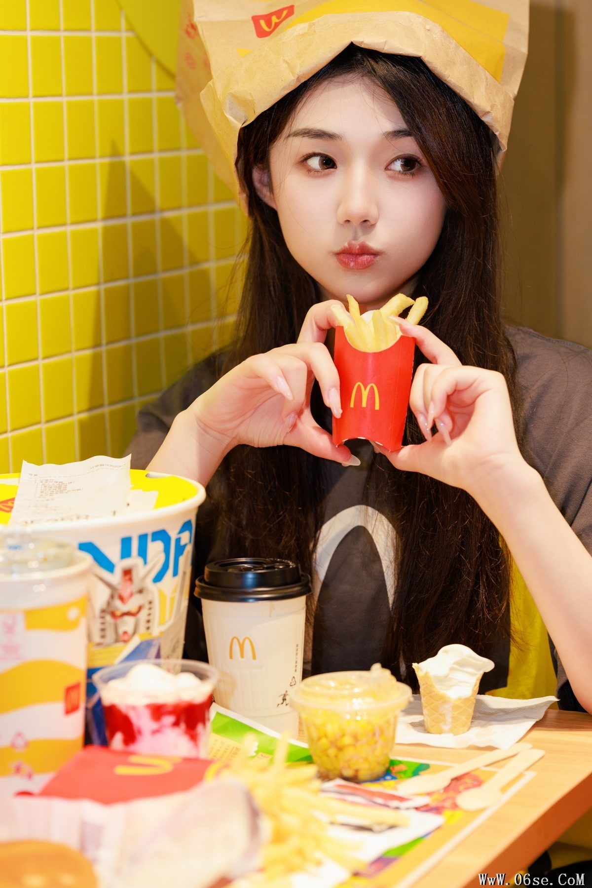 图片[16]-YiTuYu艺图语 Vol.5002 Pei Tong Xue[24P]-六色网