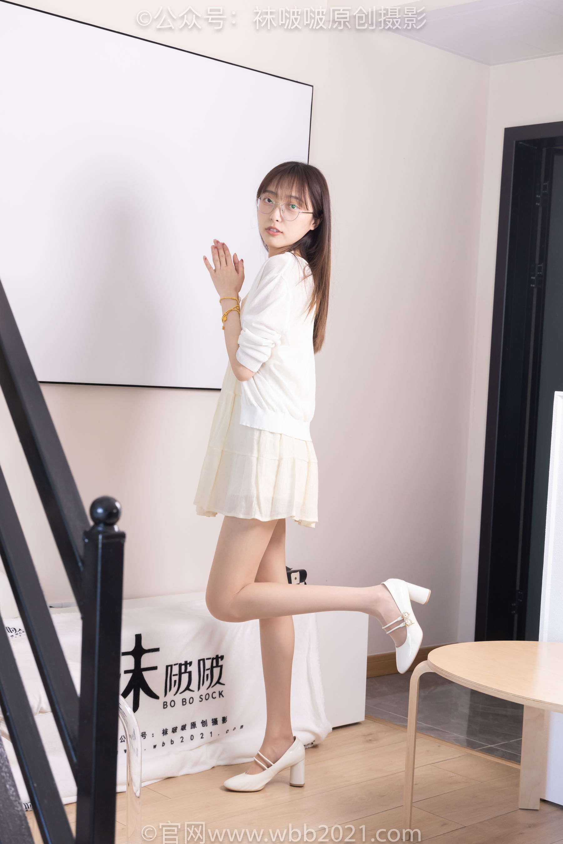 图片[91]-BoBoSocks袜啵啵 No.391 稚予 -两双高跟鞋、肉丝、油亮白丝、裸足[145P]-六色网