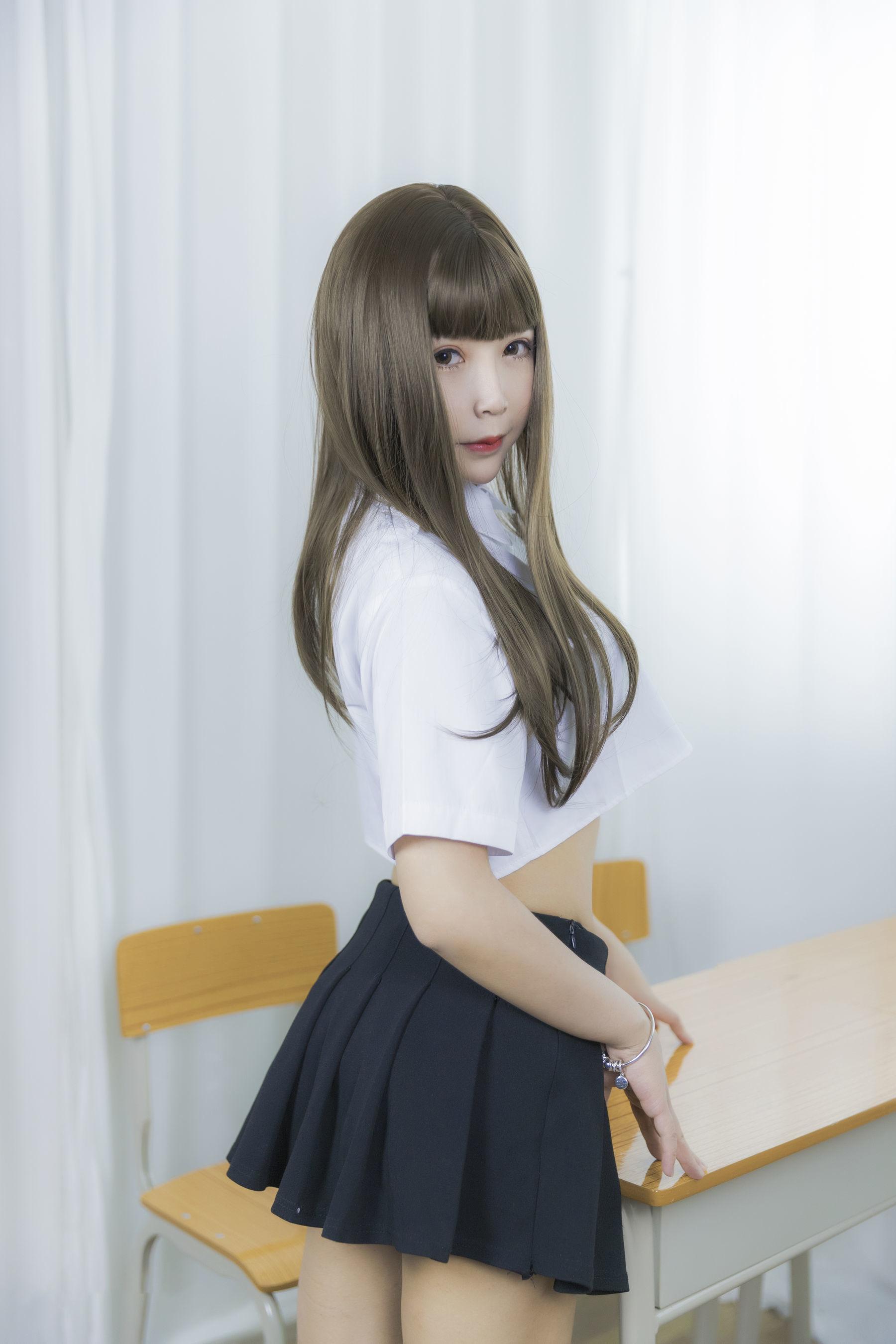 图片[38]-二次元妹子抱走莫子aa 等你下课[42P]-六色网