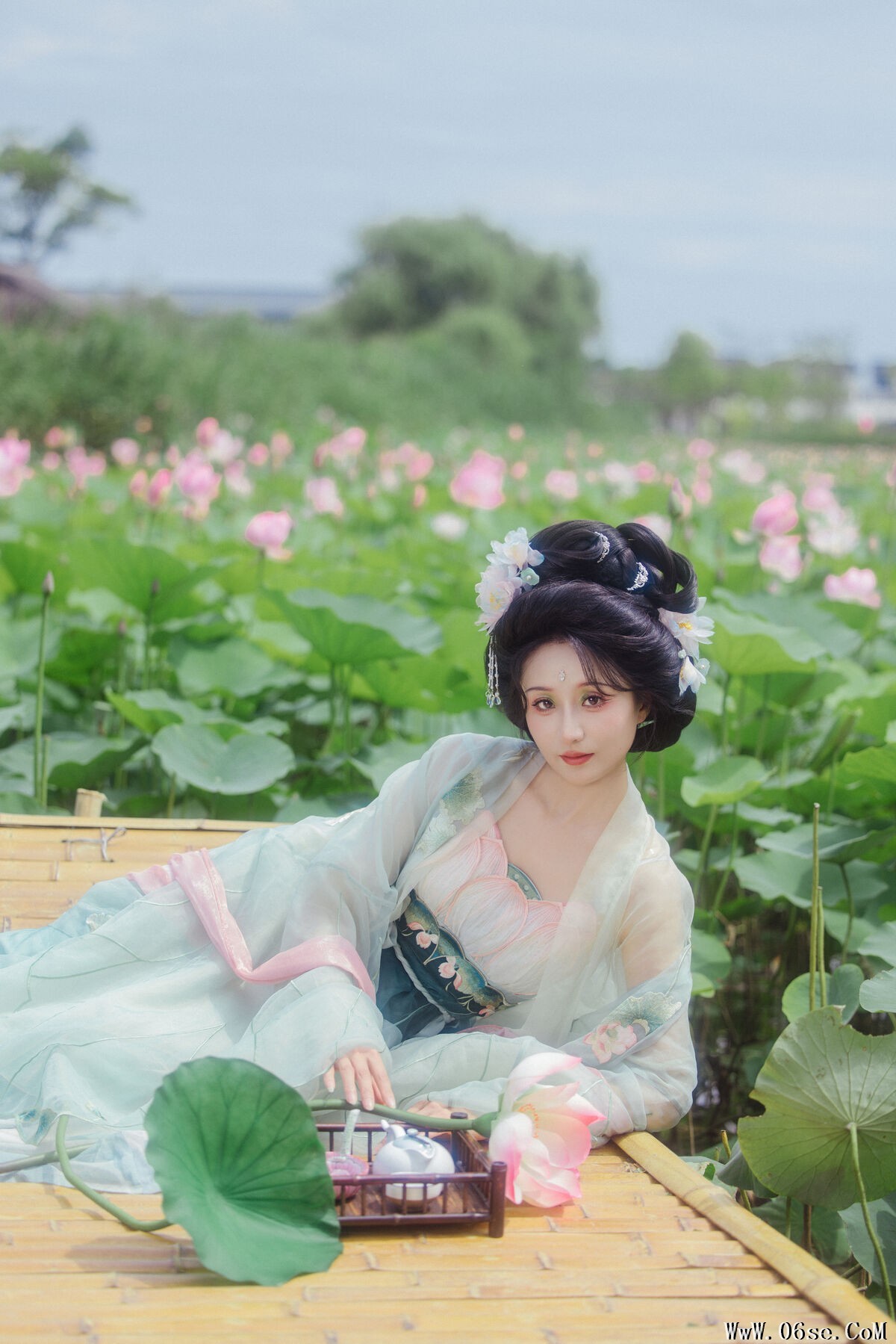 图片[17]-YiTuYu艺图语 Vol.7467 Piao Piao Bu Chi Cao[35P]-六色网