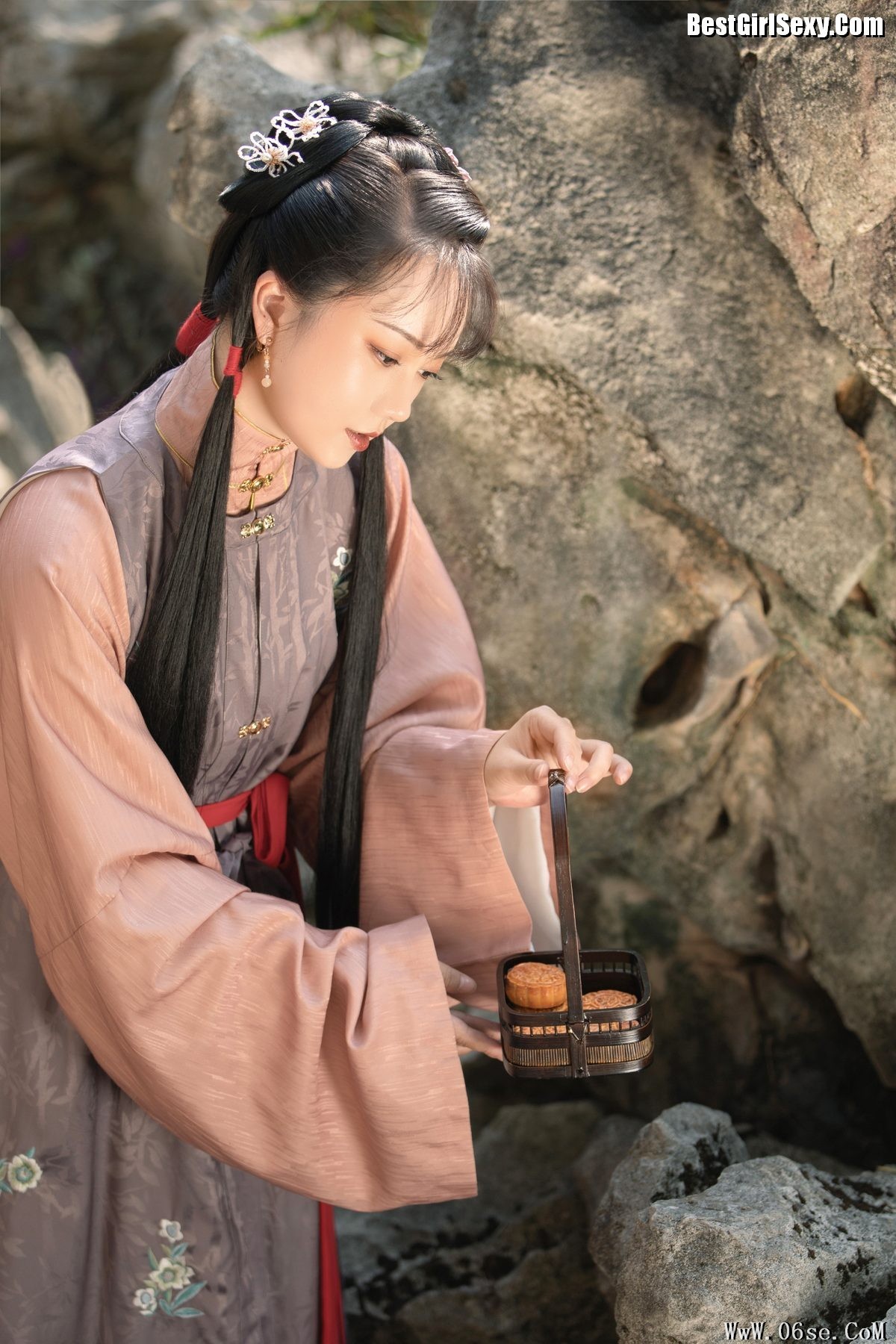 图片[10]-YiTuYu艺图语 Vol.4072 Qiu Da Da[26P]-六色网