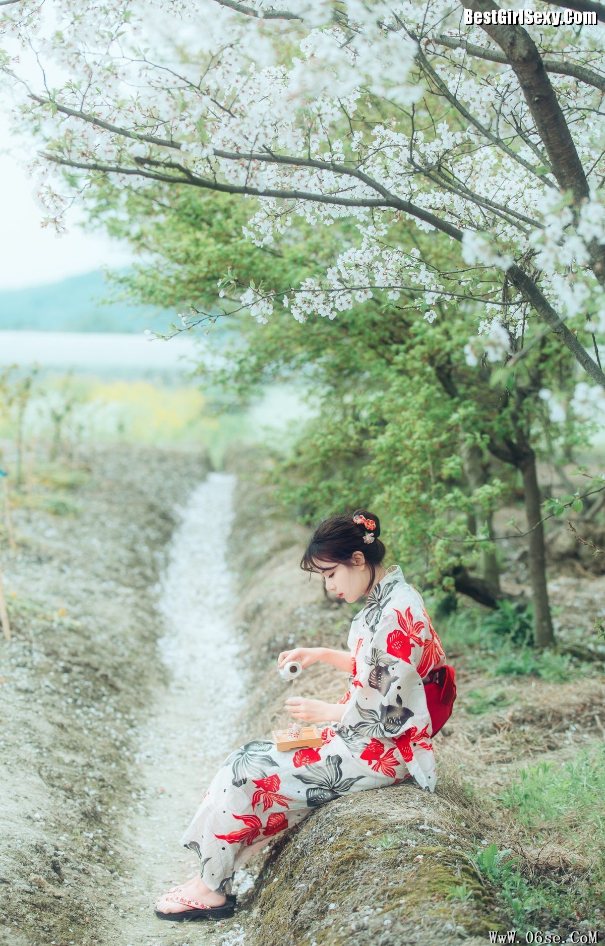图片[12]-YiTuYu艺图语 Vol.4131 Gong Zi Bu Huai[25P]-六色网