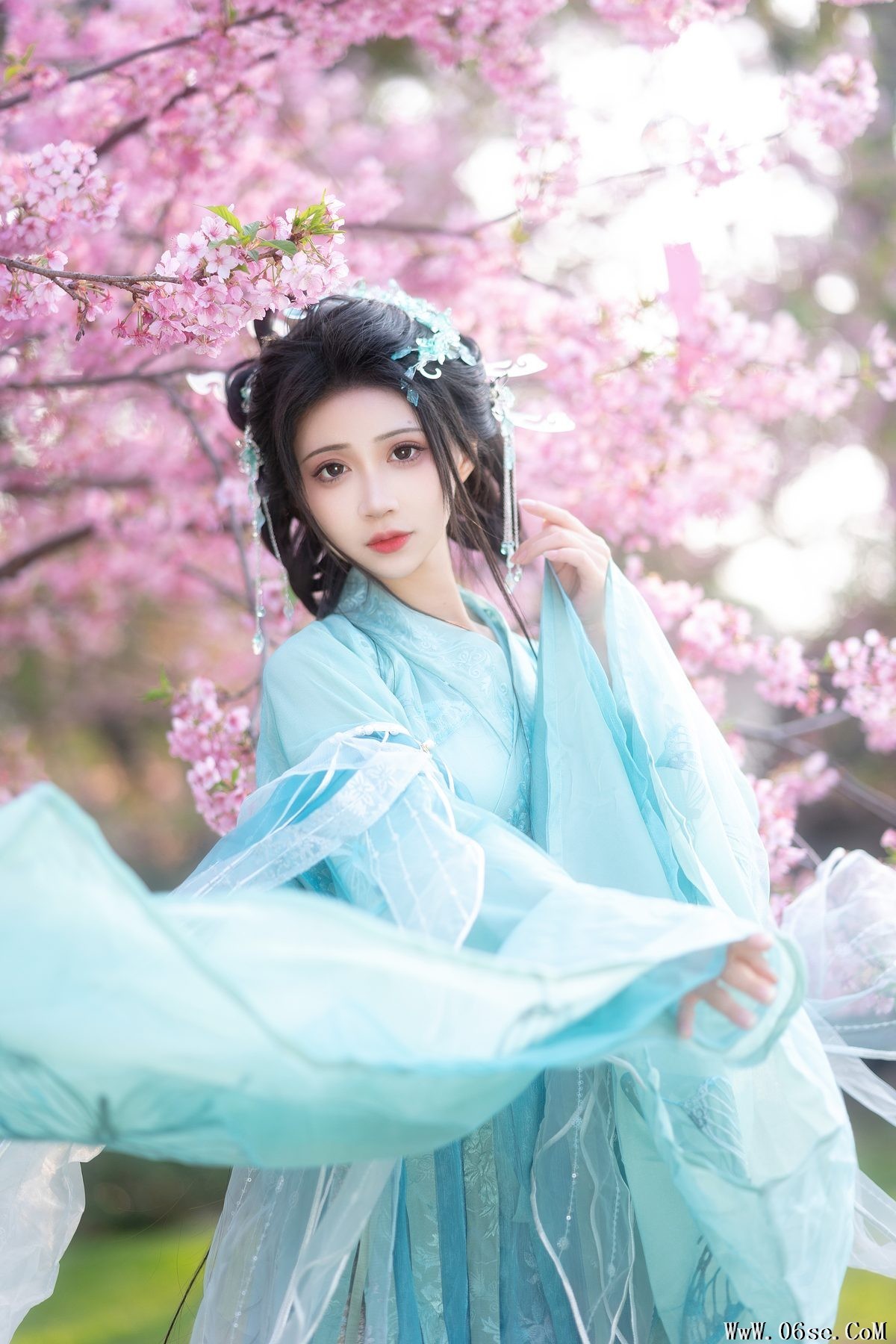 图片[12]-YiTuYu艺图语 Vol.4212 Qi Luo Sheng De Xiao Su Su[29P]-六色网