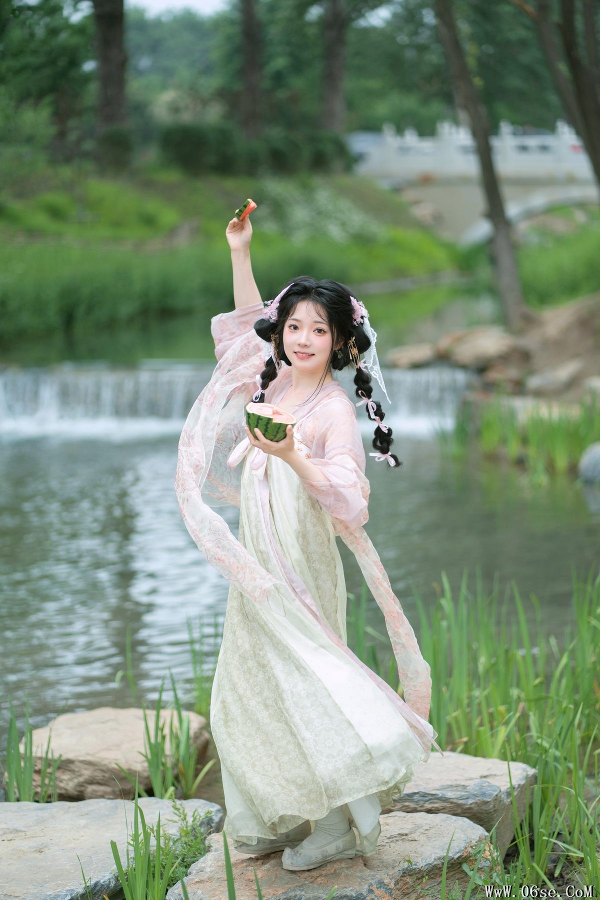 图片[23]-YiTuYu艺图语 Vol.4931 Lin You Chi[25P]-六色网
