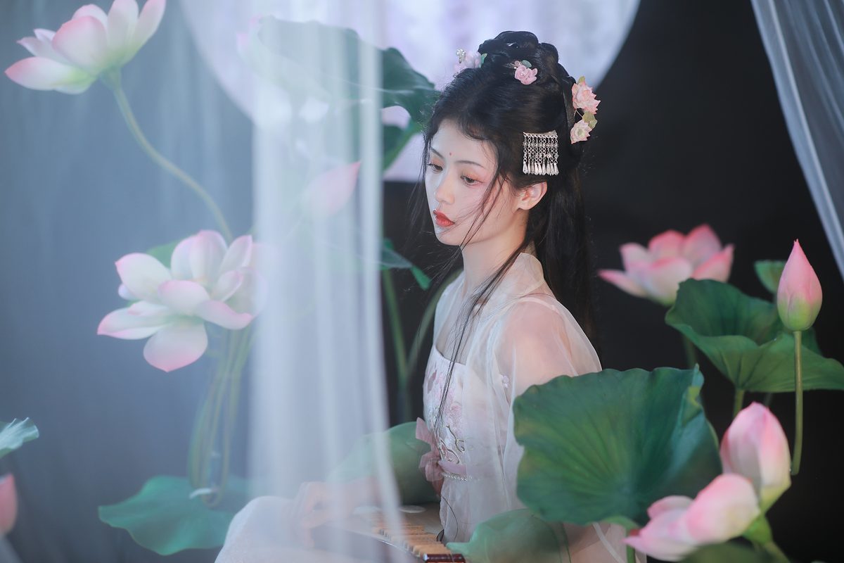 图片[19]-YiTuYu艺图语 Vol.4974 Dai Bu Zhu De Yi Mi[37P]-六色网