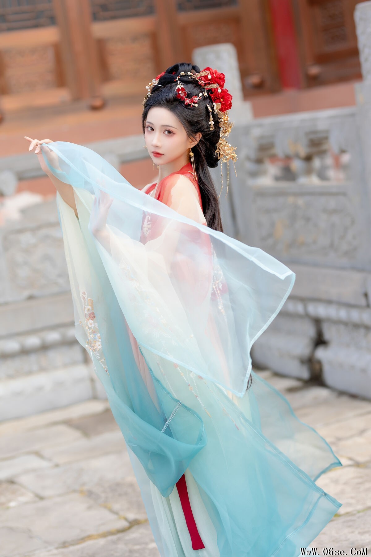 图片[6]-YiTuYu艺图语 Vol.7208 Qi Luo Sheng De Xiao Su Su[28P]-六色网