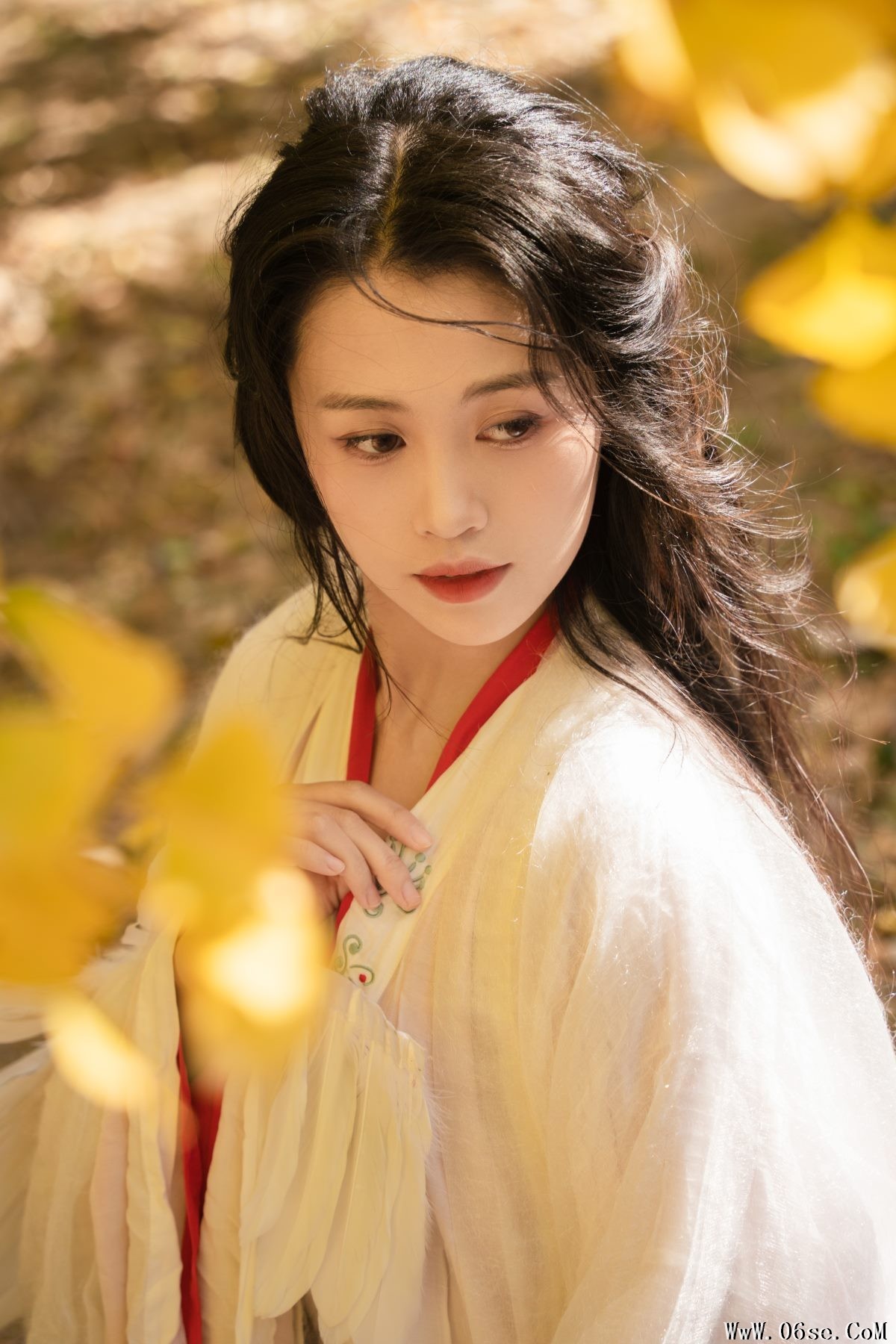 图片[16]-YiTuYu艺图语 Vol.3106 Qing Shuang E[27P]-六色网