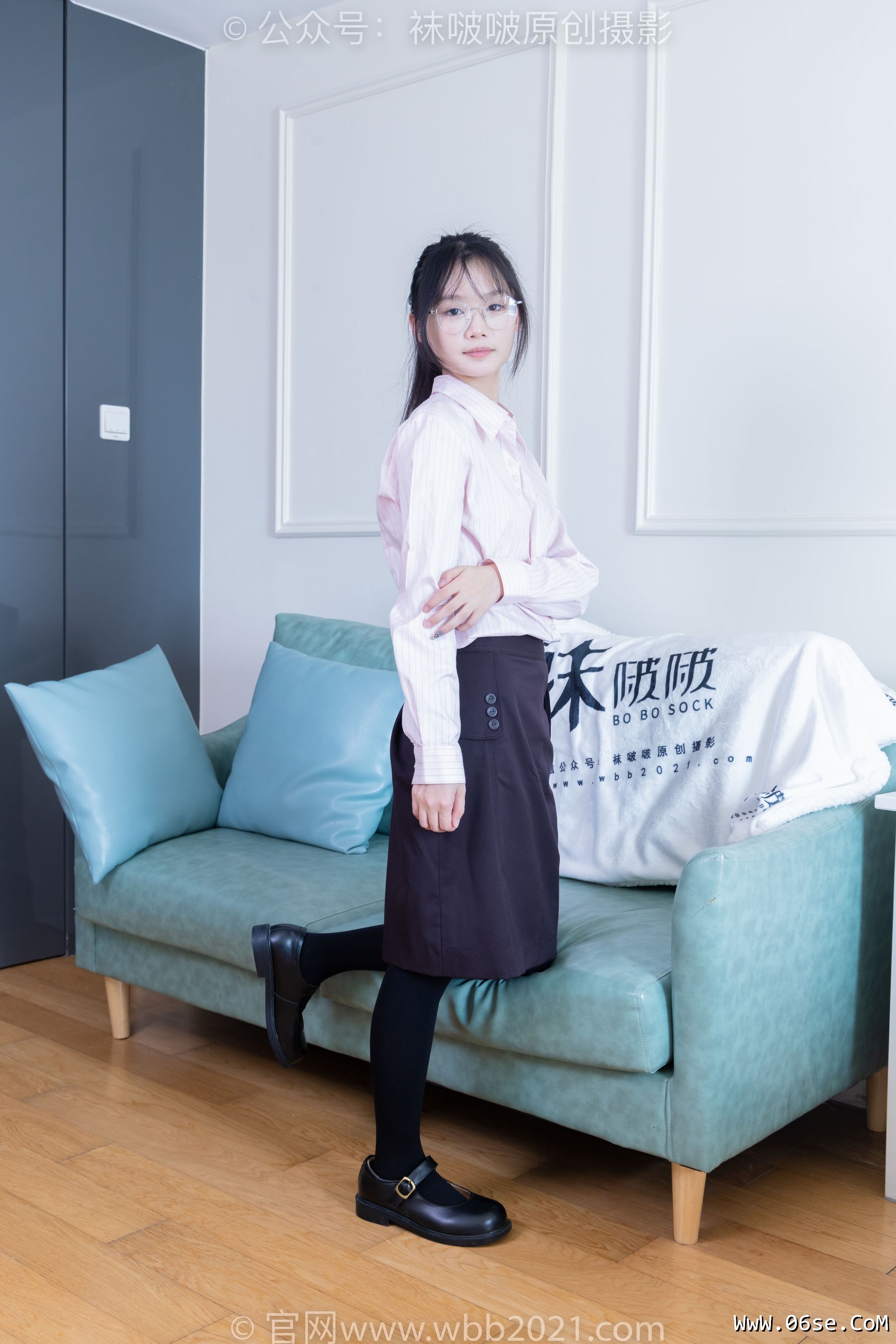 图片[18]-BoBoSocks袜啵啵 No.362 甜甜圈 -两双皮鞋、厚肉丝、厚黑丝、ol制服[230P]-六色网