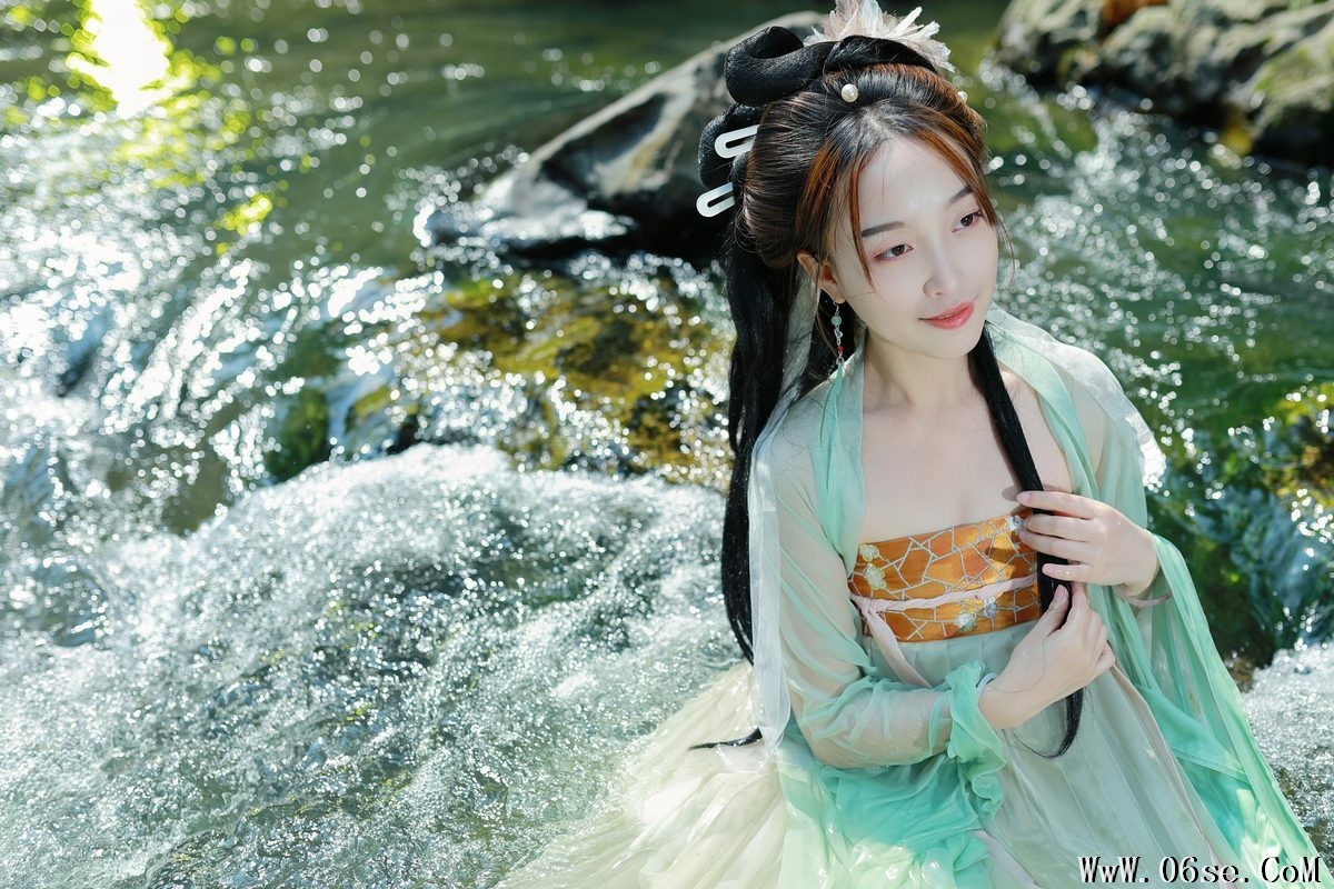 图片[20]-YiTuYu艺图语 Vol.5233 Yu Yan[38P]-六色网