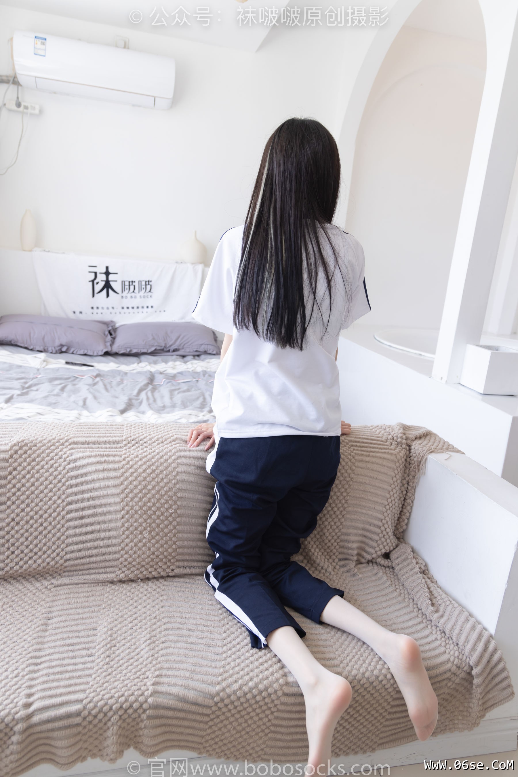 图片[140]-BoBoSocks袜啵啵 No.207 稚予 -aj板鞋、白棉袜、油亮白丝、校服裤里丝[140P]-六色网