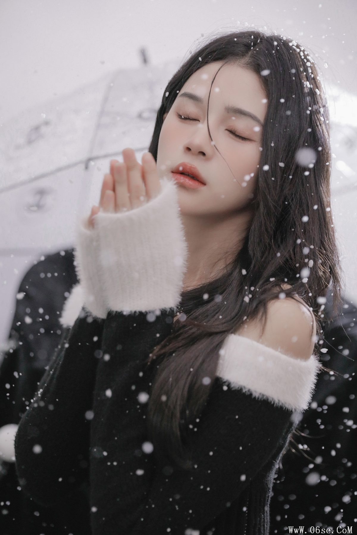 图片[16]-YiTuYu艺图语 Vol.3191 Xin Yao[25P]-六色网