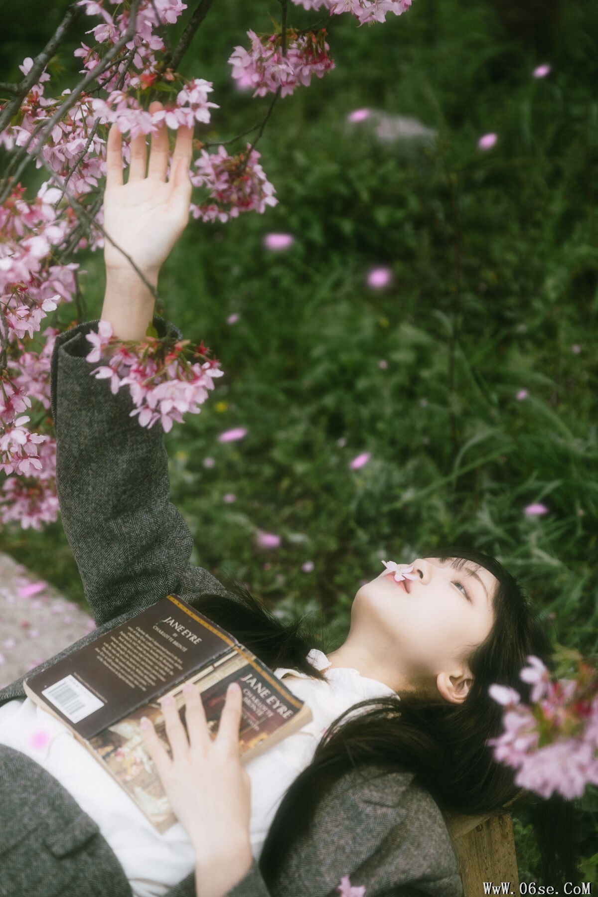 图片[15]-YiTuYu艺图语 Vol.6745 Er Liang Feng Yue[25P]-六色网