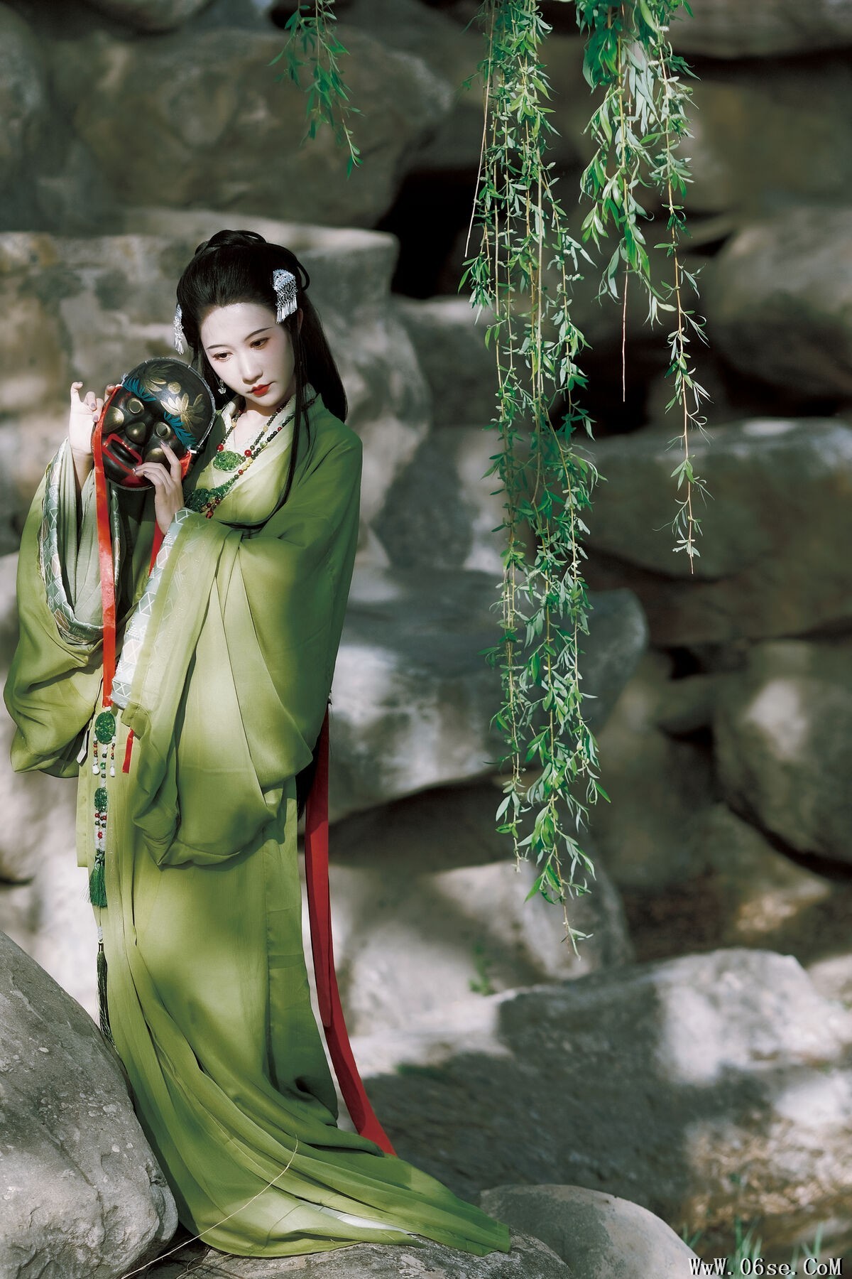 图片[20]-YiTuYu艺图语 Vol.7287 Xiao Bei Ke Qing Bu Yao Fang Qi[21P]-六色网