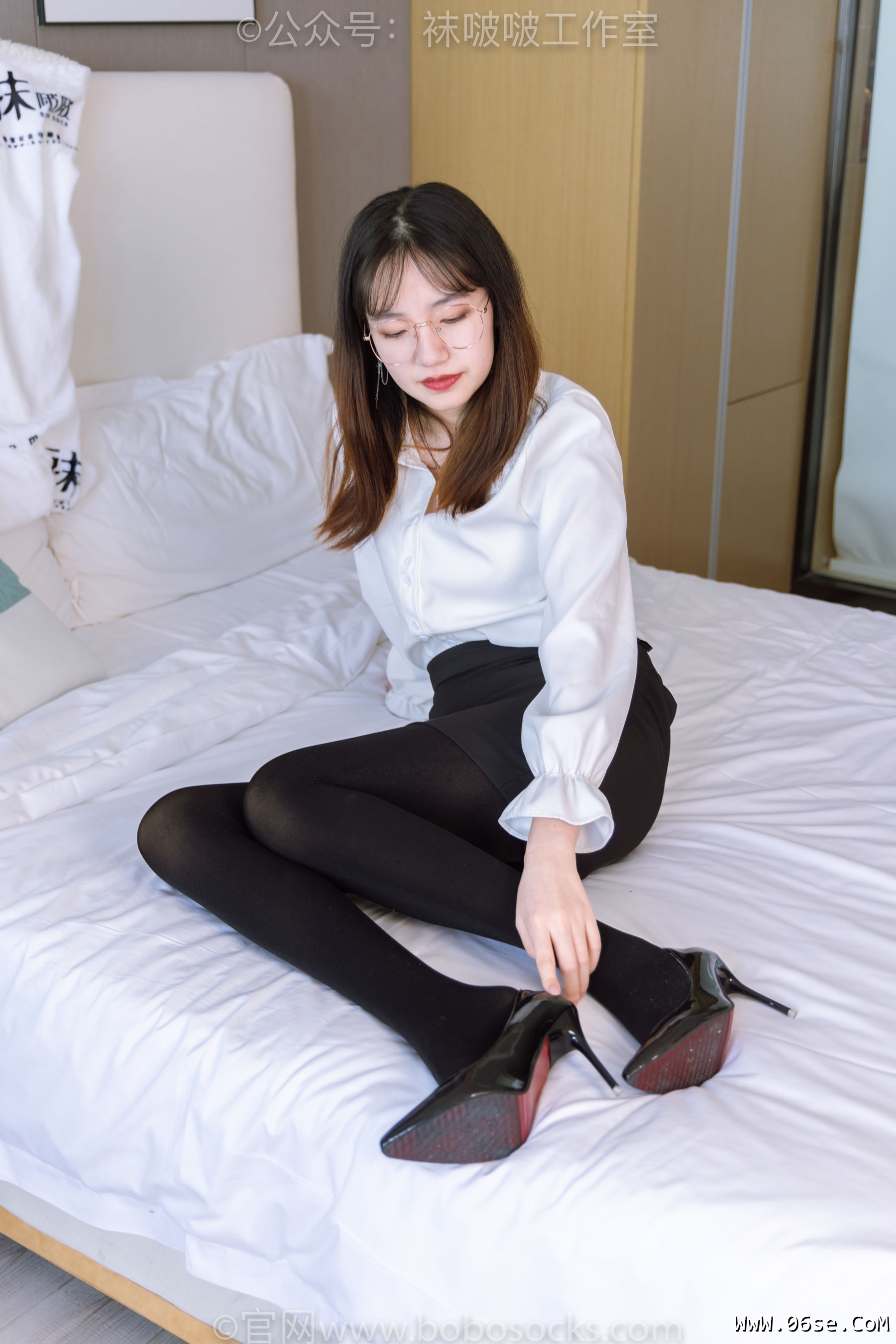图片[56]-BoBoSocks袜啵啵 No.090 小甜豆-高跟鞋、厚黑丝[140P]-六色网