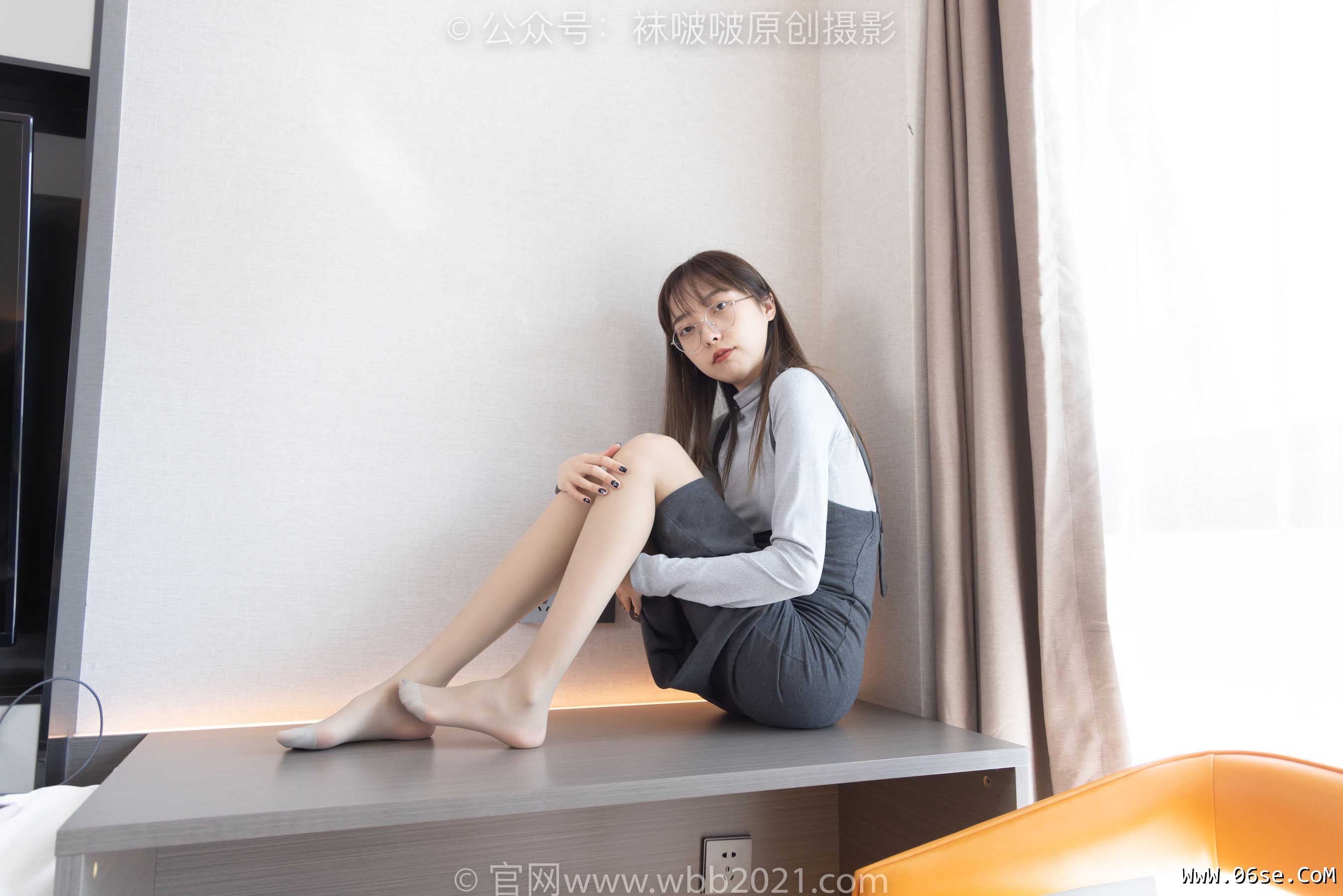 图片[117]-BoBoSocks袜啵啵 No.309 稚予 -两双高跟鞋、灰丝、白丝、裸足、踩奶油蛋糕剧情[180P]-六色网