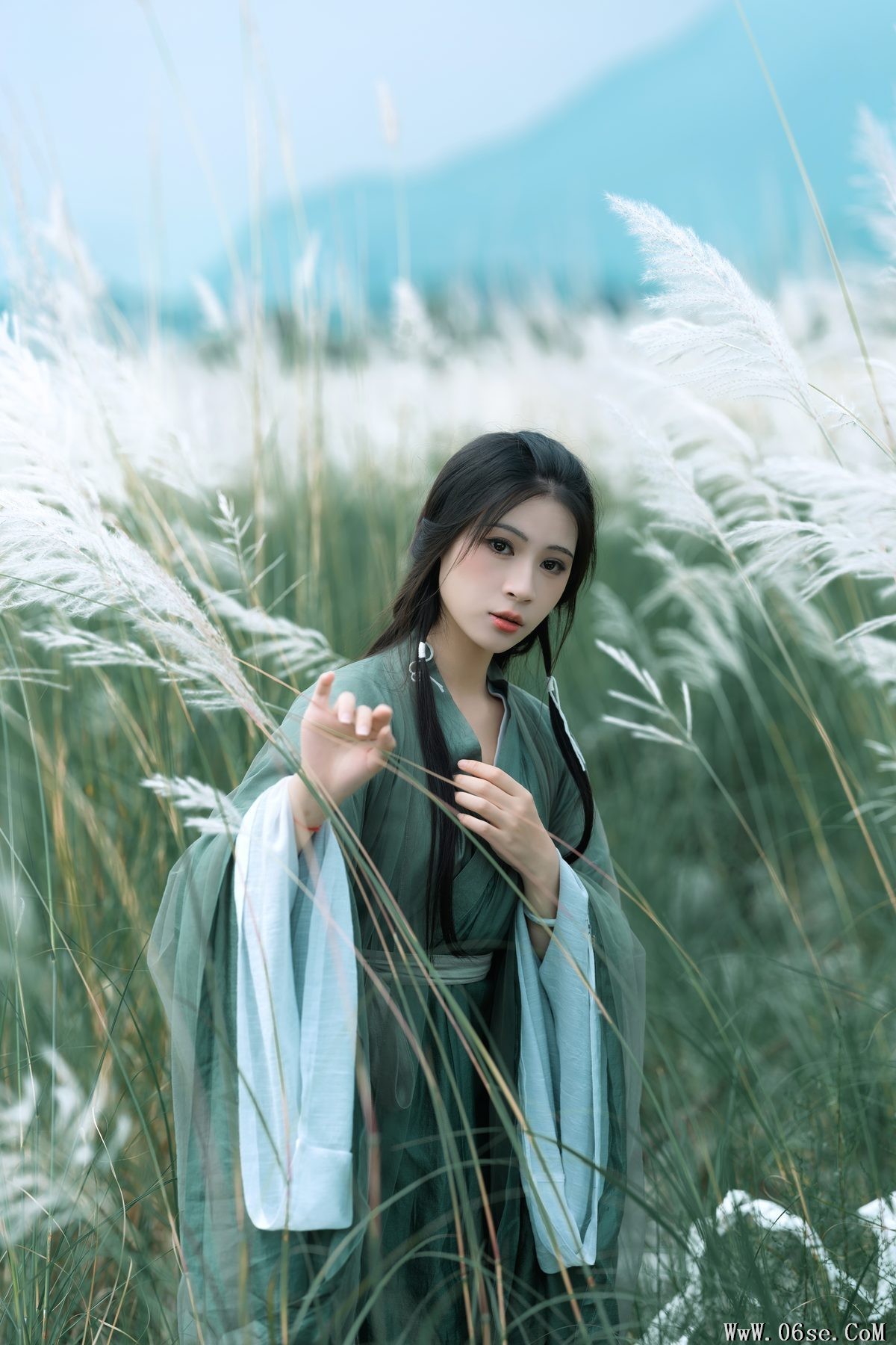 图片[15]-YiTuYu艺图语 Vol.5462 Nu Li Ban Zhuan De Shuang He[51P]-六色网