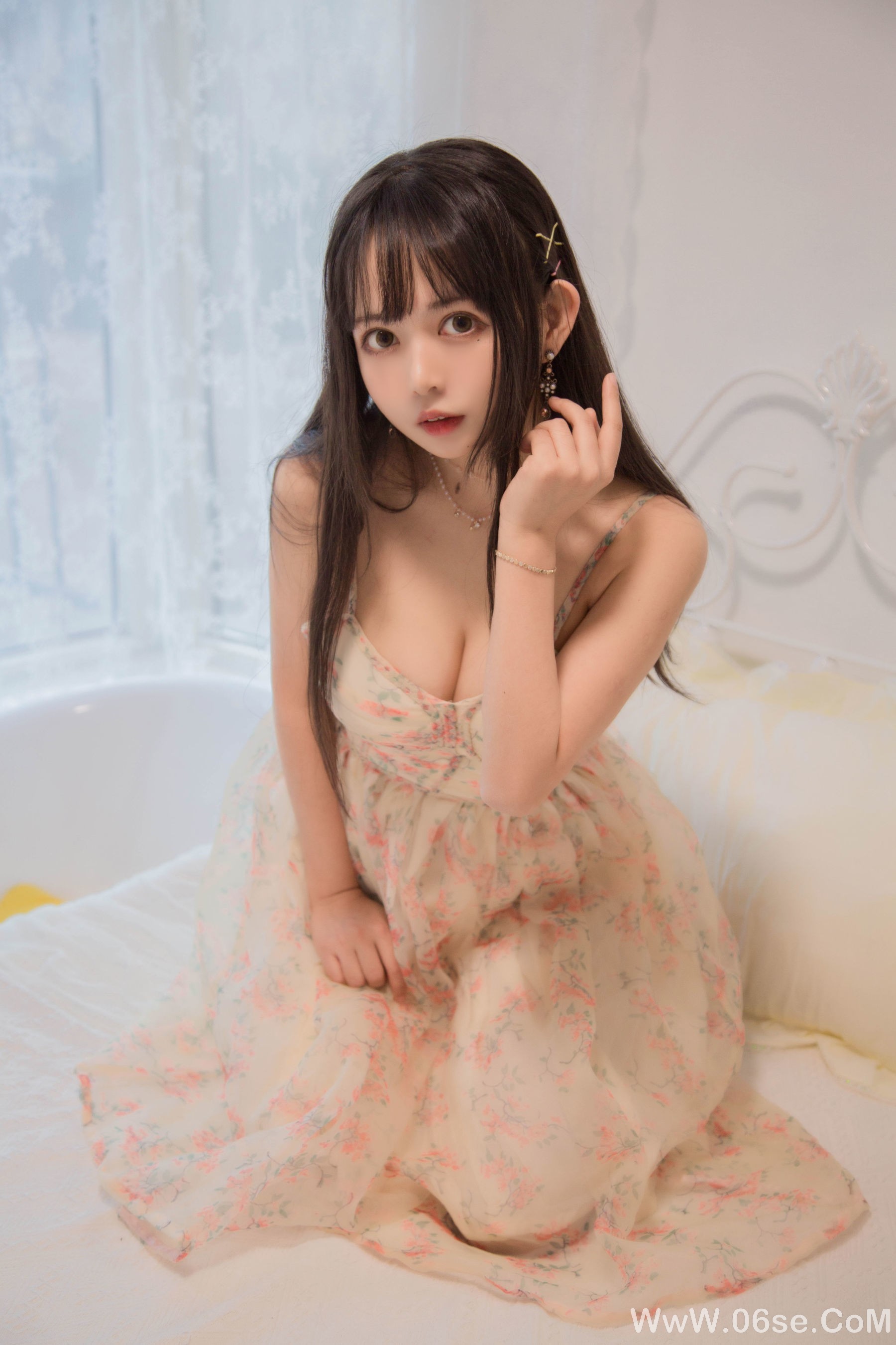 图片[8]-大眼萌妹黑猫猫OvO good morning + good night[24P]-六色网