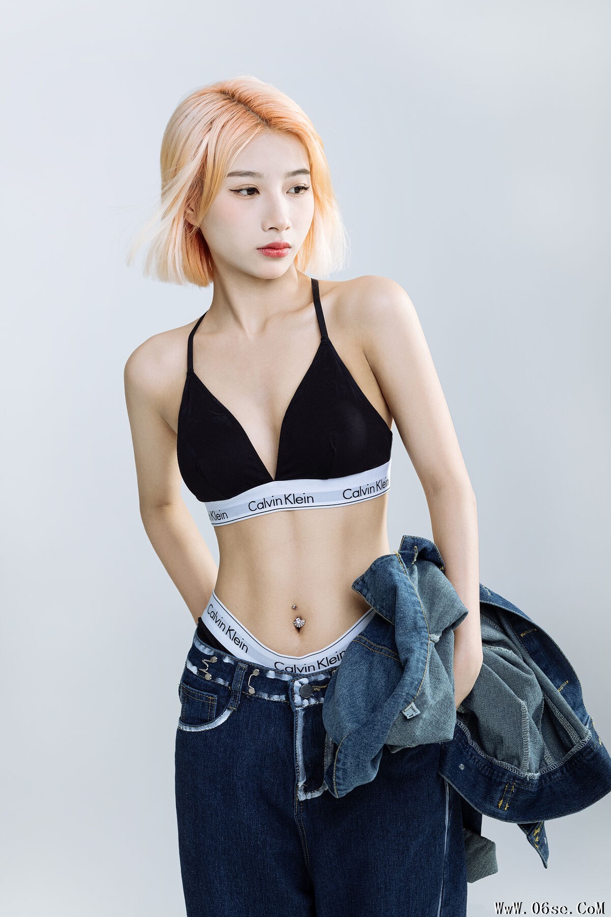 图片[4]-YiTuYu艺图语 Vol.6388 Fan Fan[34P]-六色网