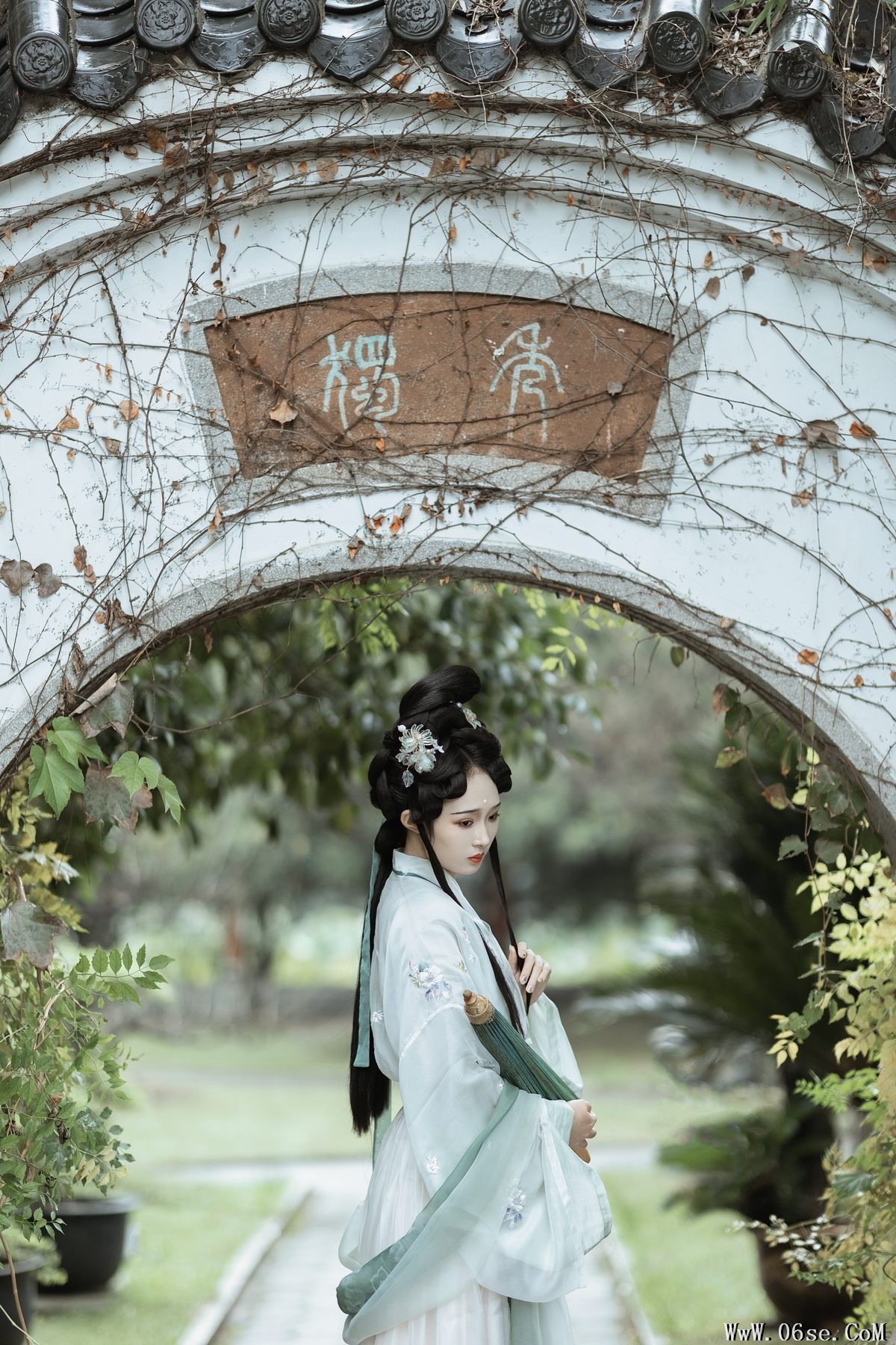 图片[19]-YiTuYu艺图语 Vol.6153 Bing Leng De Xi Gua[48P]-六色网