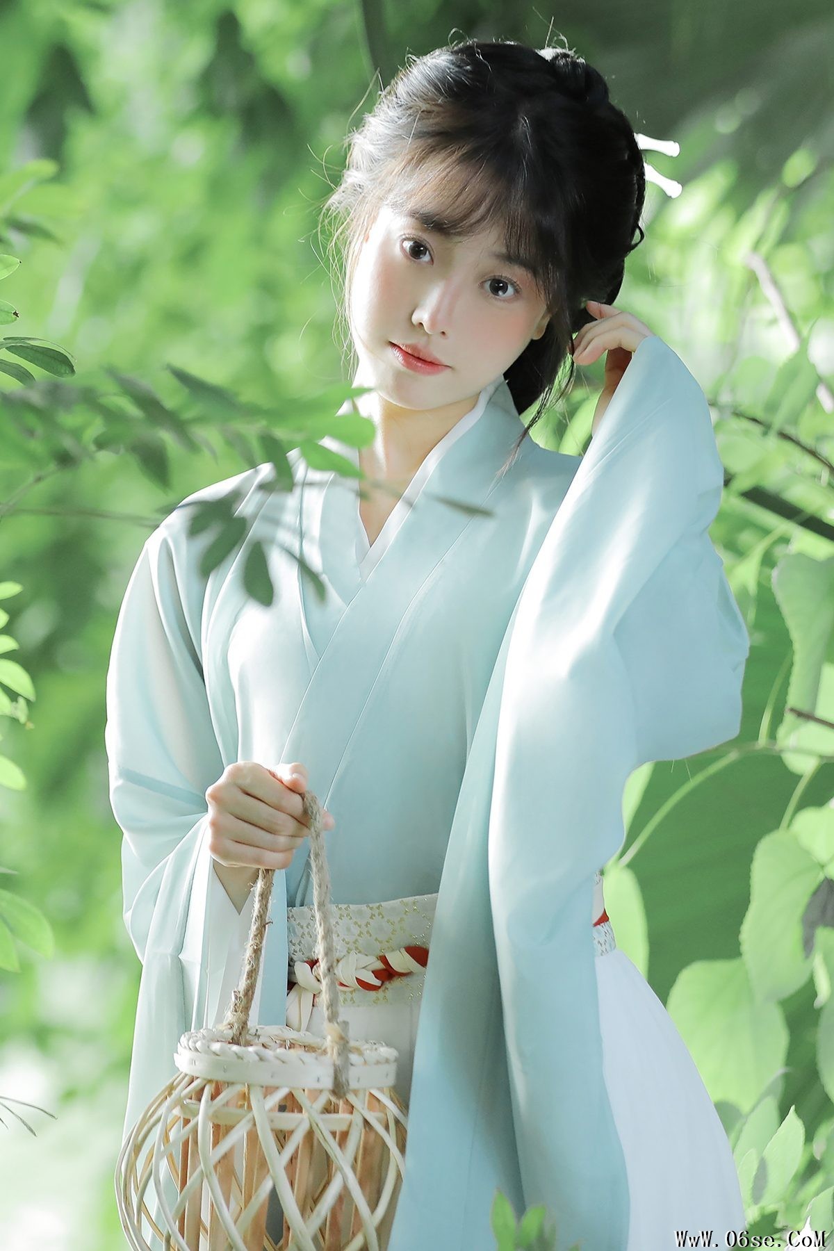 YiTuYu艺图语 Vol.5068 Qian Qian[23P]-六色网