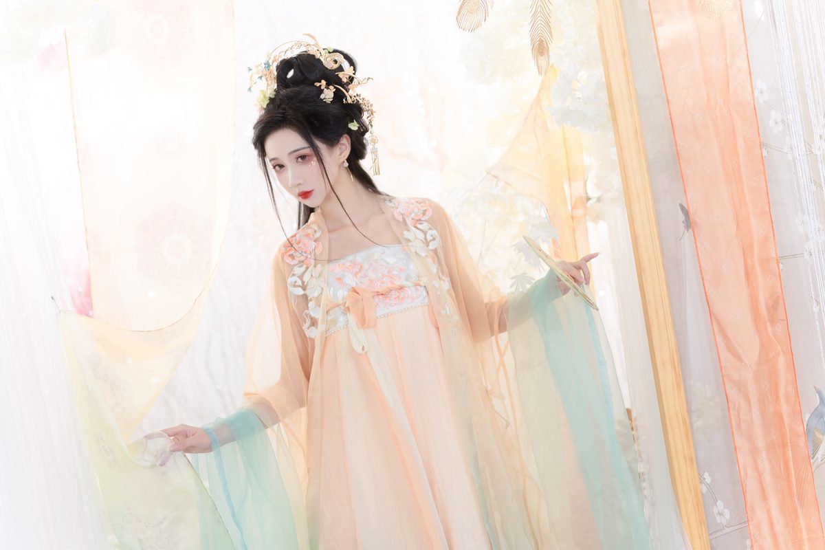图片[8]-YiTuYu艺图语 Vol.5606 Qi Luo Sheng De Xiao Su Su[31P]-六色网