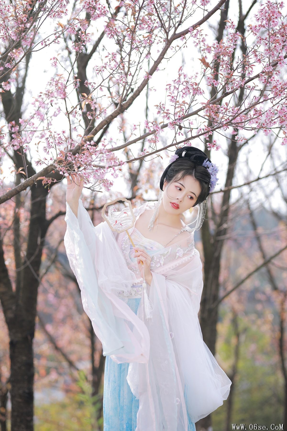 图片[20]-YiTuYu艺图语 Vol.5908 Gua Zao Xiao Yang[23P]-六色网