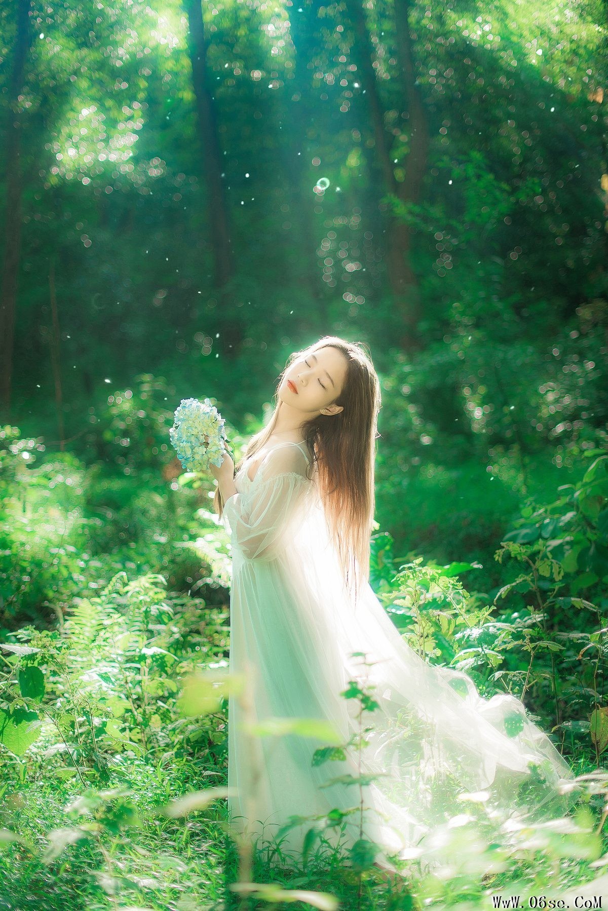 图片[22]-YiTuYu艺图语 Vol.5472 Zoey[32P]-六色网