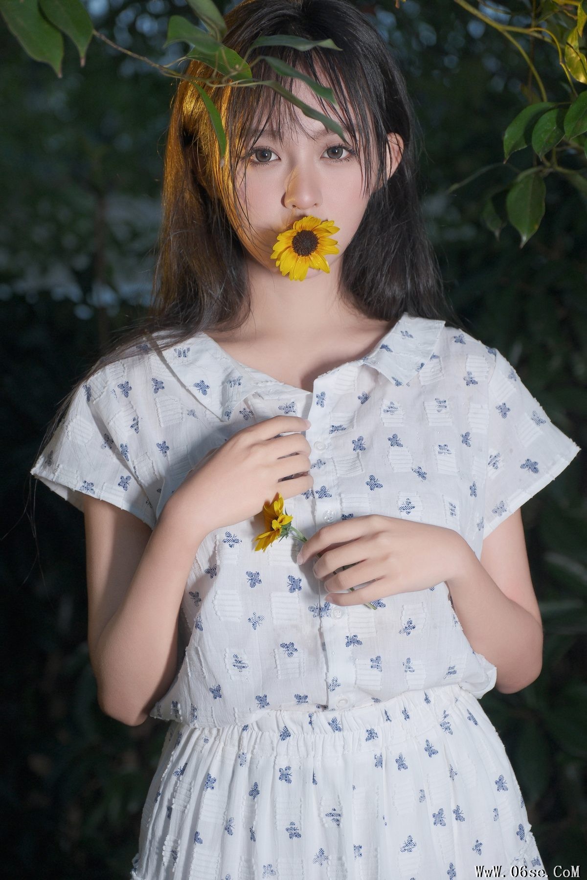 图片[14]-YiTuYu艺图语 Vol.5718 Yi Tiao Lan Chong[23P]-六色网