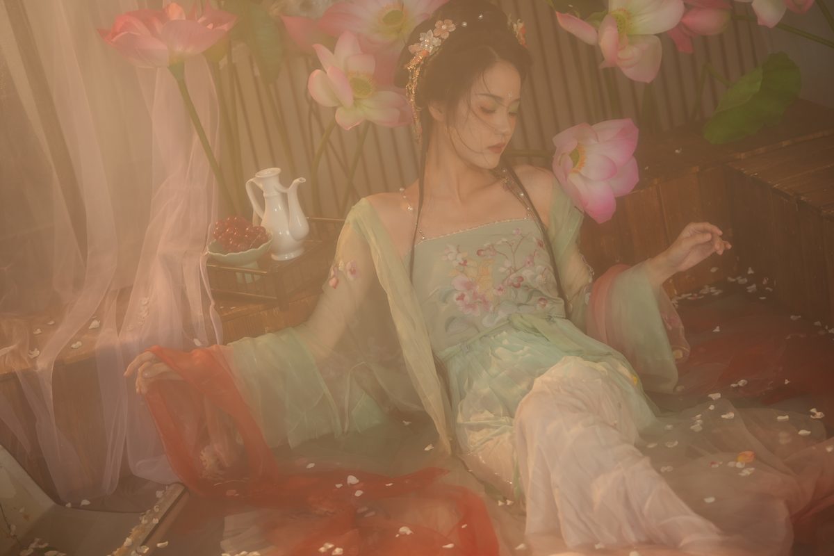 图片[17]-YiTuYu艺图语 Vol.5288 Nan Zhi[20P]-六色网