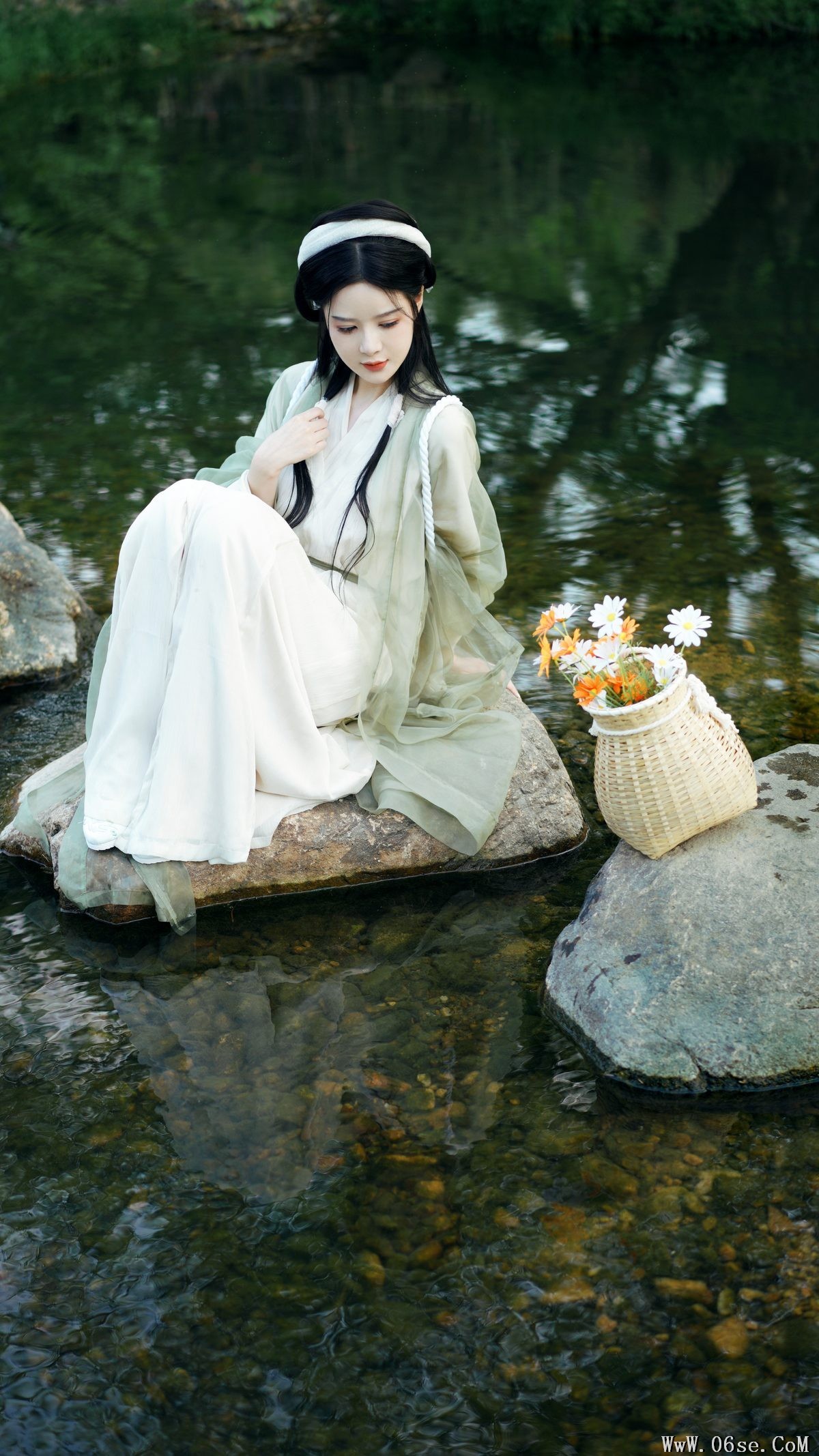 图片[11]-YiTuYu艺图语 Vol.4256 Feng Zai Qi Shi[27P]-六色网