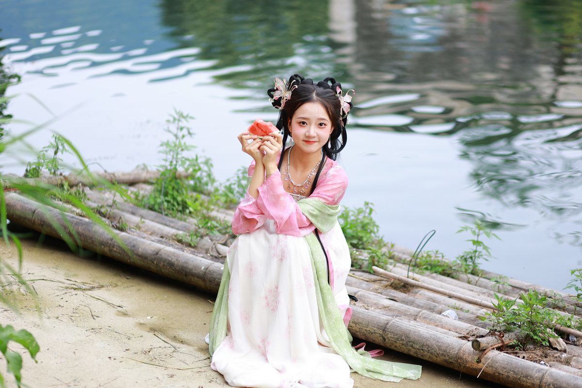 图片[14]-YiTuYu艺图语 Vol.4629 You Er Bai Bai[30P]-六色网