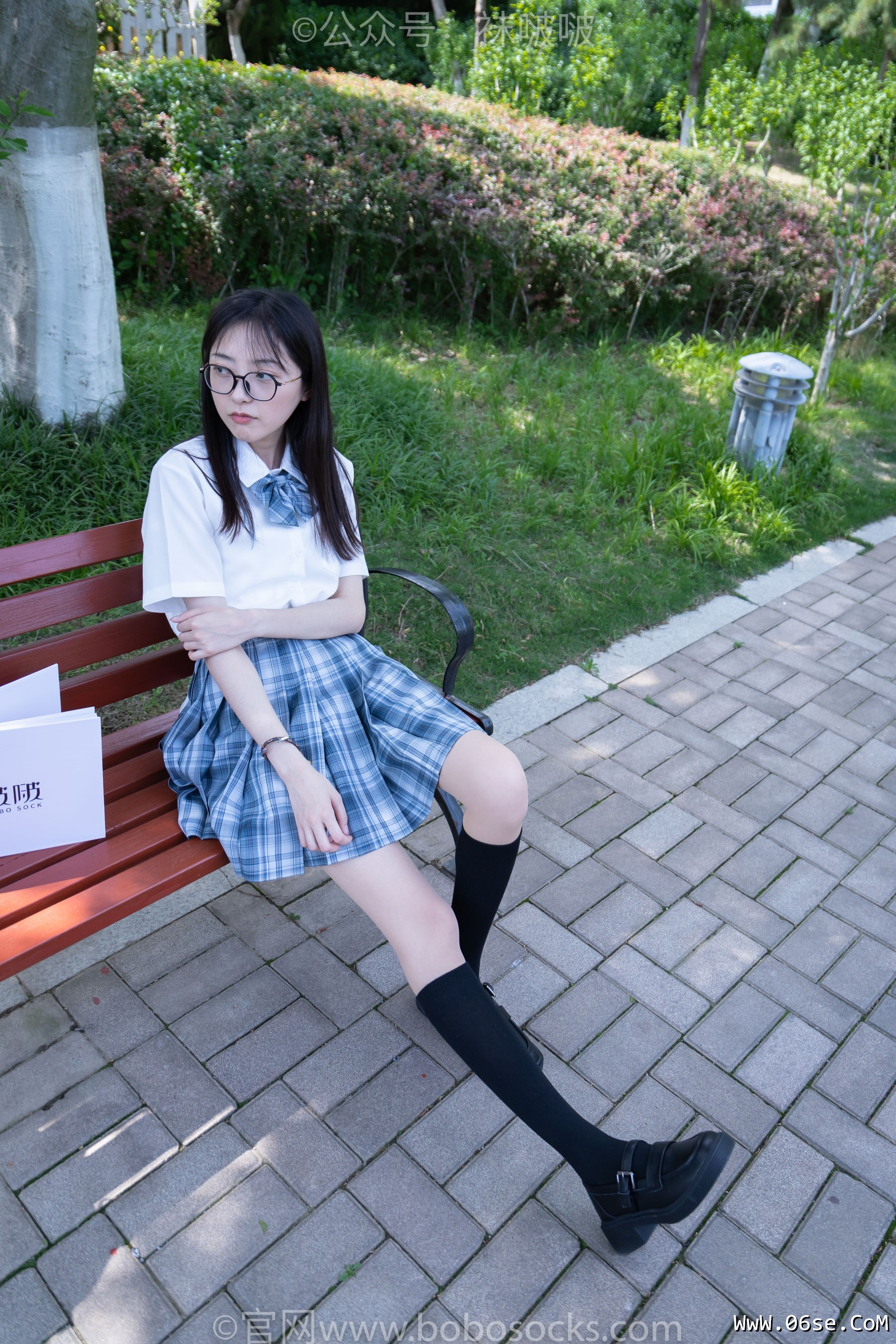 图片[31]-BoBoSocks袜啵啵 No.007 稚予-JK制服、皮鞋、黑色中筒棉袜、肉丝[143P]-六色网