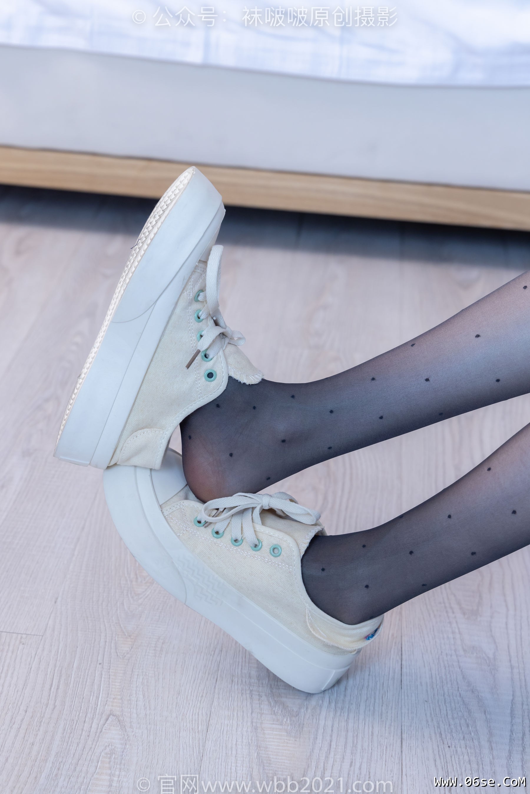 图片[39]-BoBoSocks袜啵啵 No.403 稚予 -高跟鞋、板鞋、波点黑丝、波点白丝[145P]-六色网