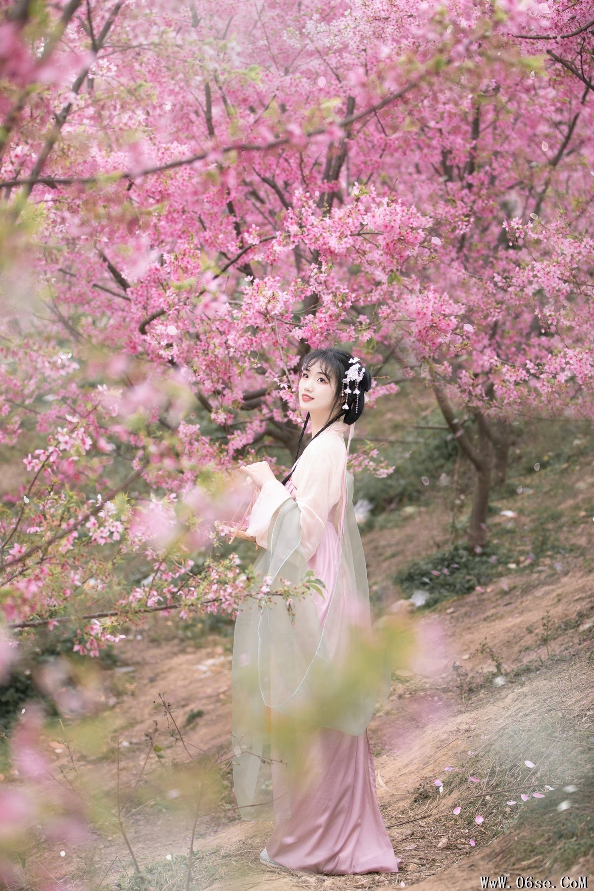 图片[19]-YiTuYu艺图语 Vol.3853 Wan Jiang Ting[33P]-六色网