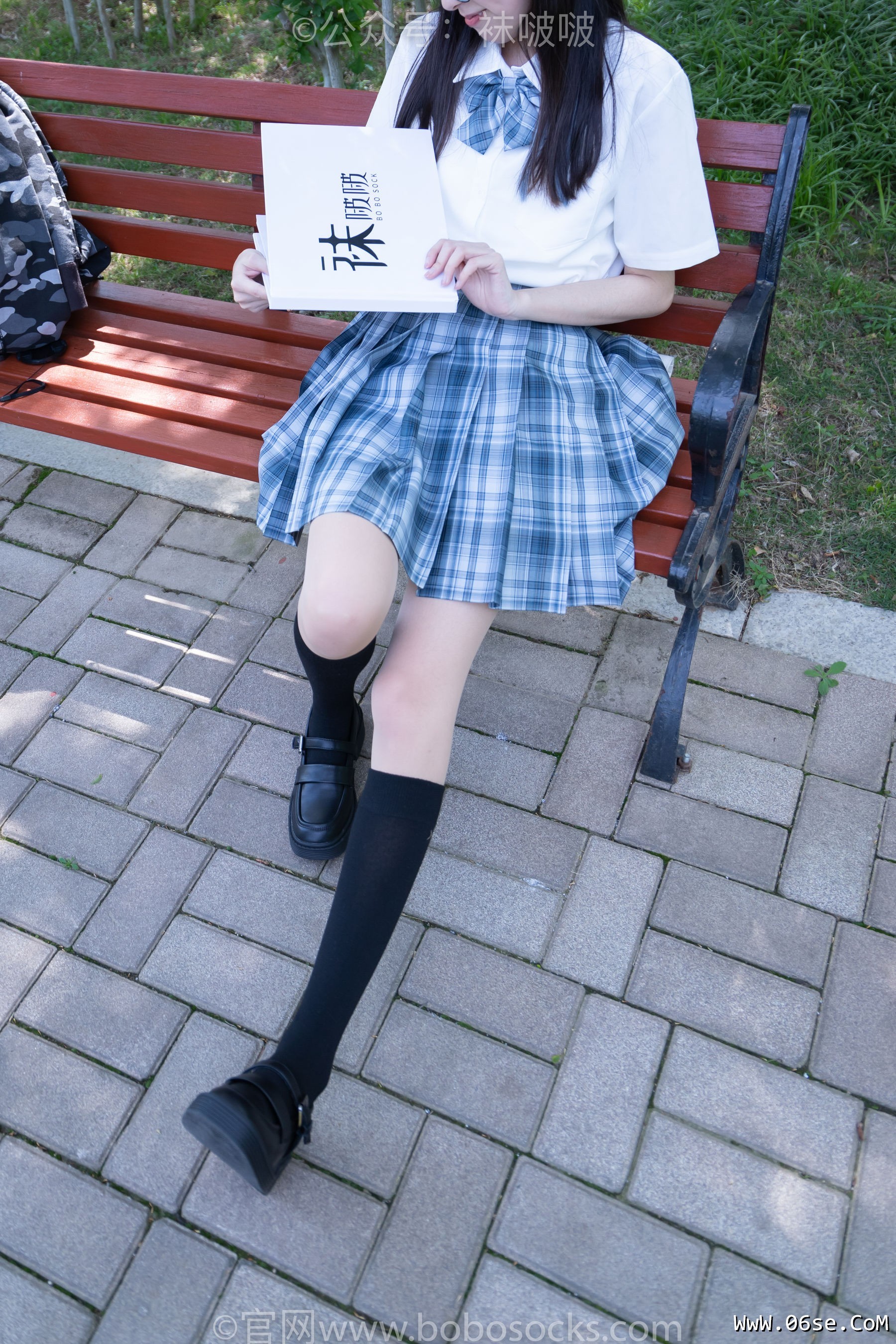 图片[17]-BoBoSocks袜啵啵 No.007 稚予-JK制服、皮鞋、黑色中筒棉袜、肉丝[143P]-六色网