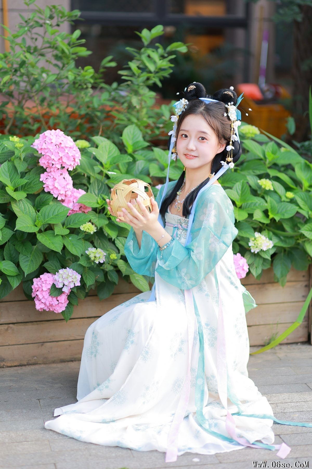 图片[16]-YiTuYu艺图语 Vol.4703 You Er Bai Bai[22P]-六色网