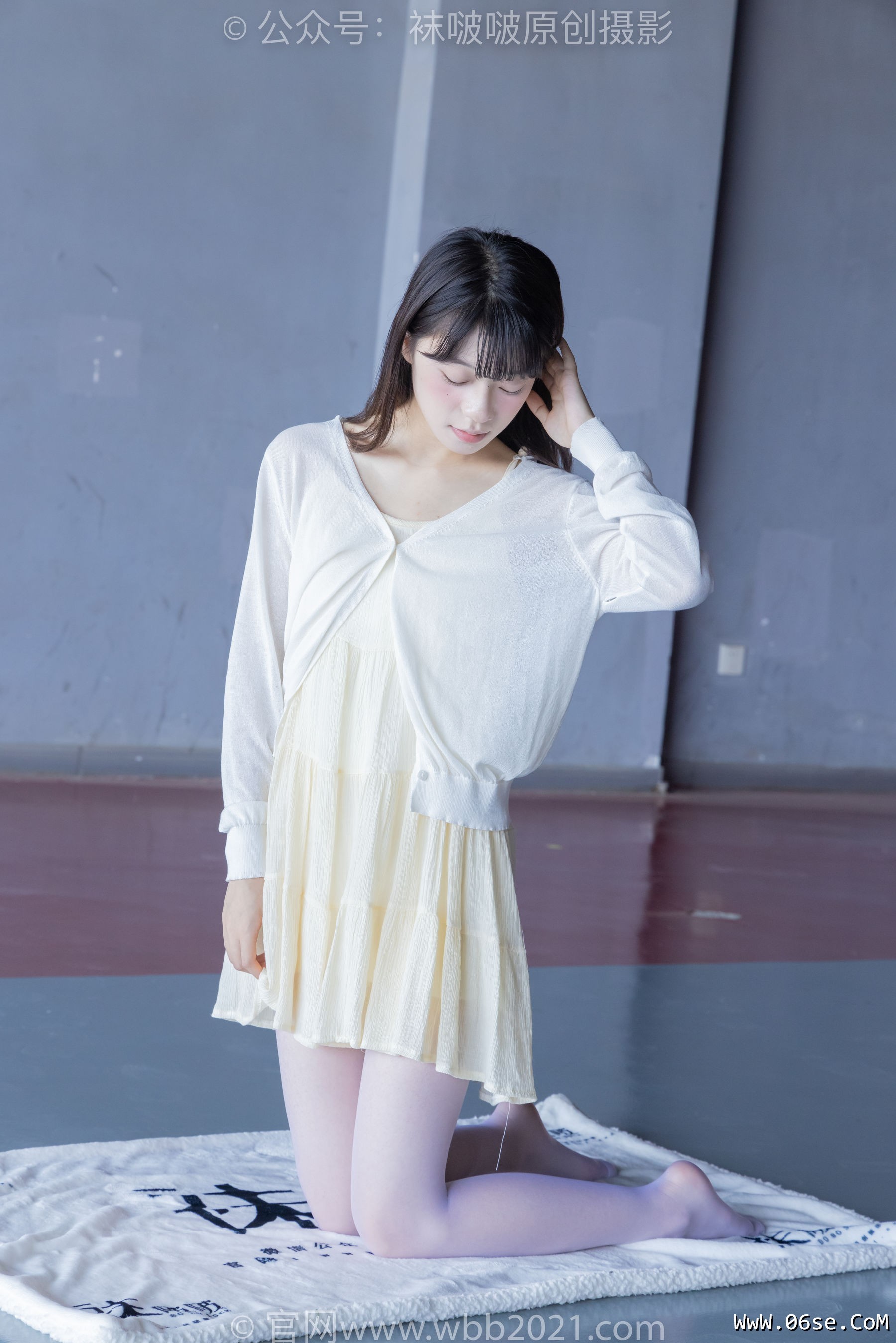 图片[8]-BoBoSocks袜啵啵 No.395 糯米 -板鞋、白丝[145P]-六色网